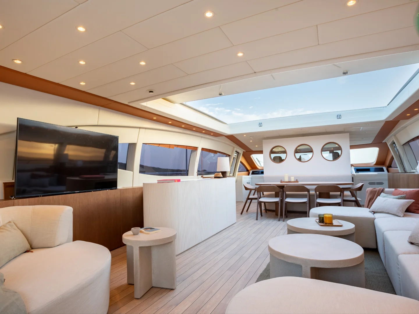 NOMAD | Mangusta 108 - Photo 43
