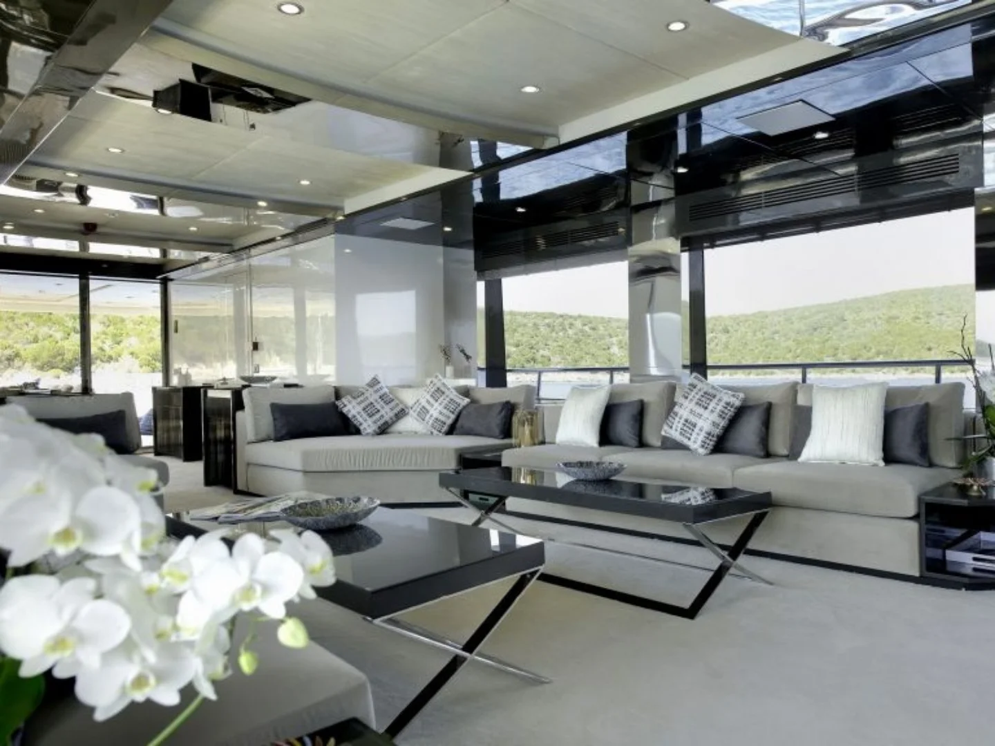 VETRO | Lurssen 164  - Photo 12
