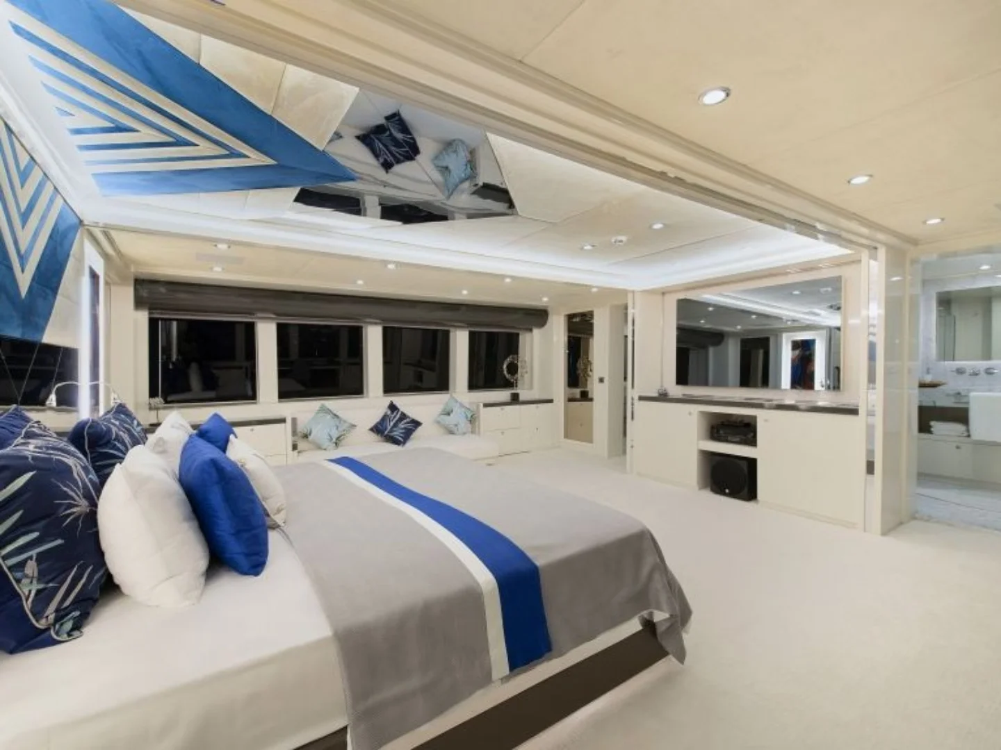 VETRO | Lurssen 164  - Photo 27