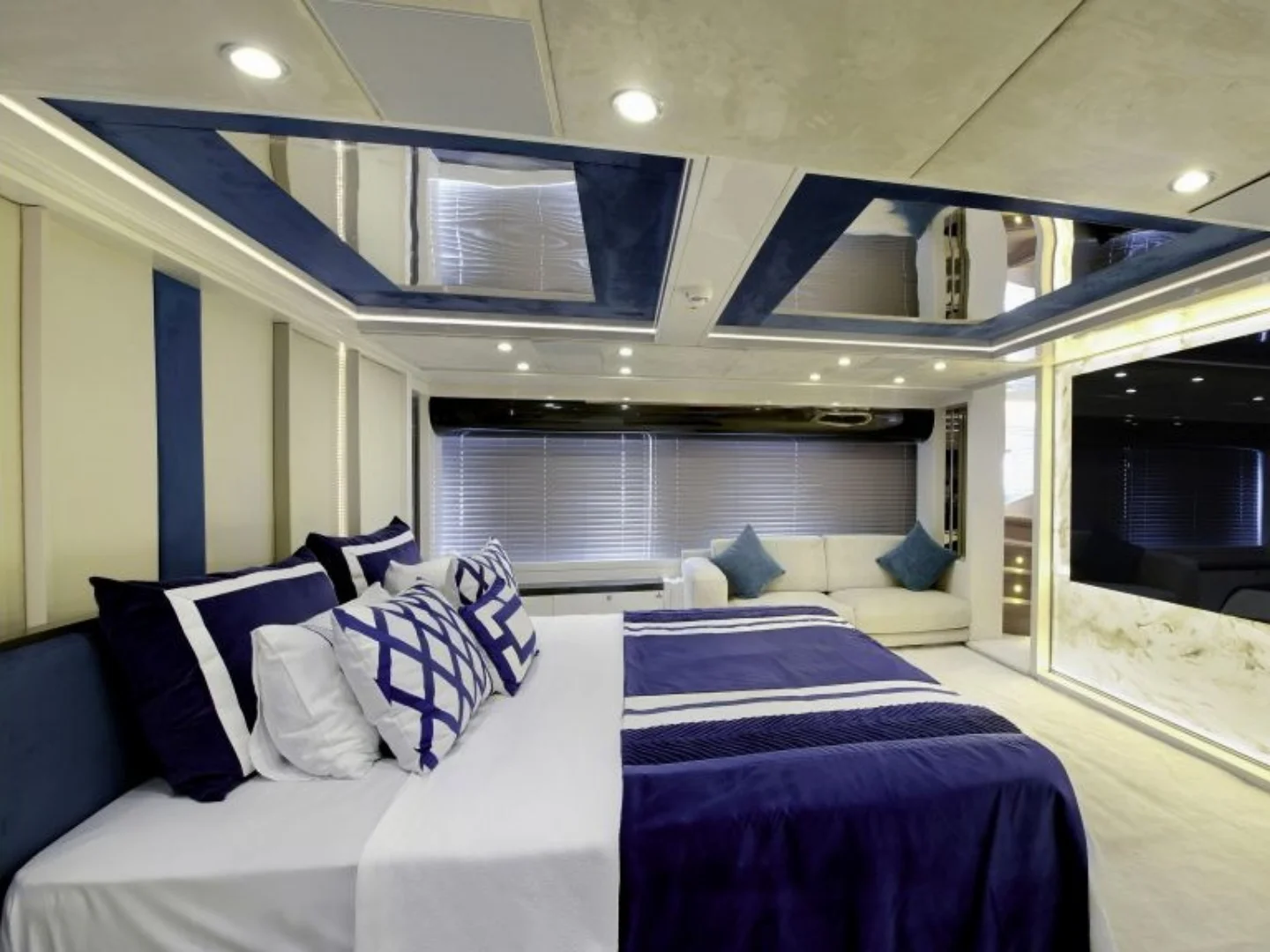VETRO | Lurssen 164  - Photo 25