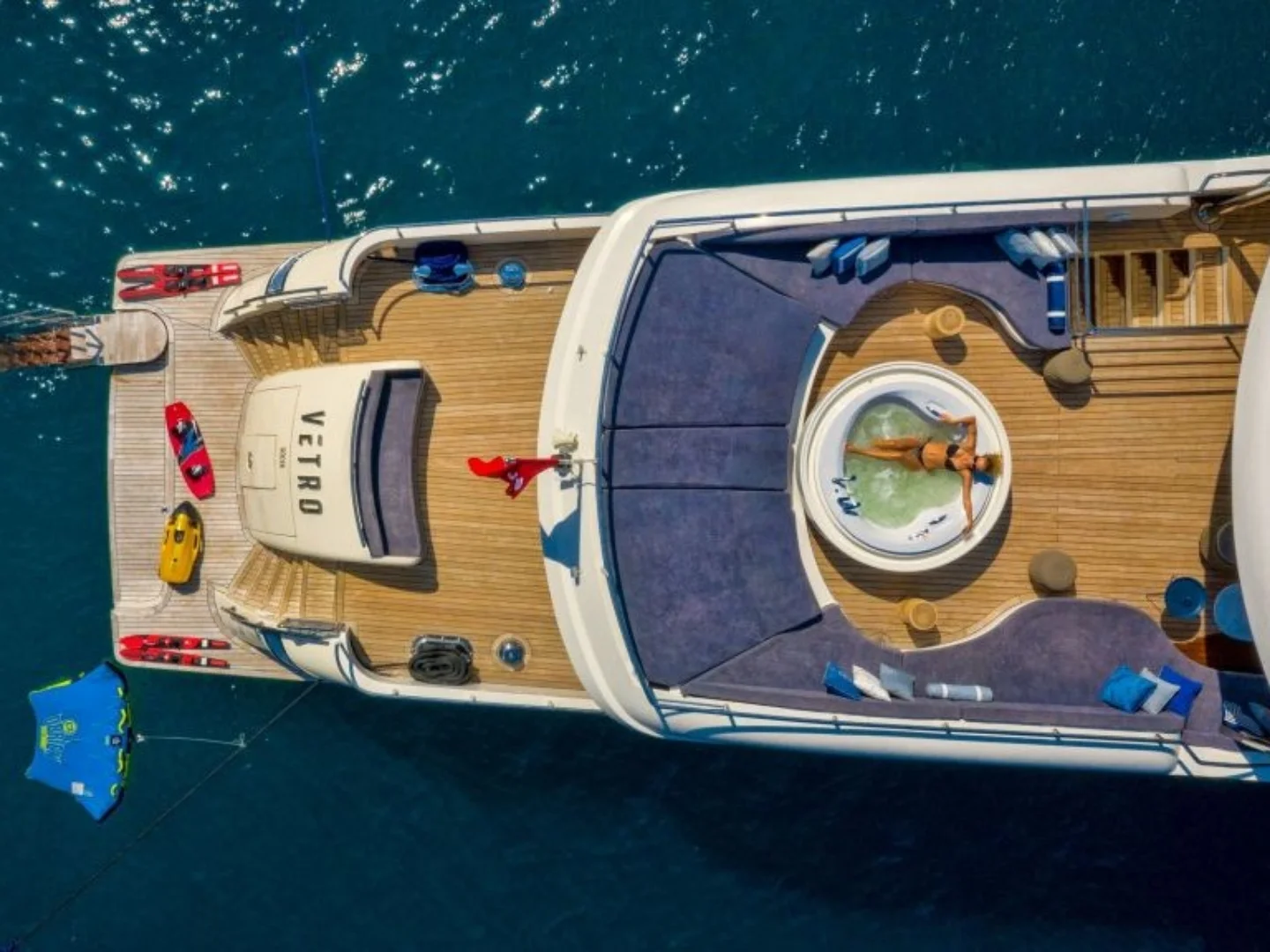 VETRO | Lurssen 164  - Photo 3