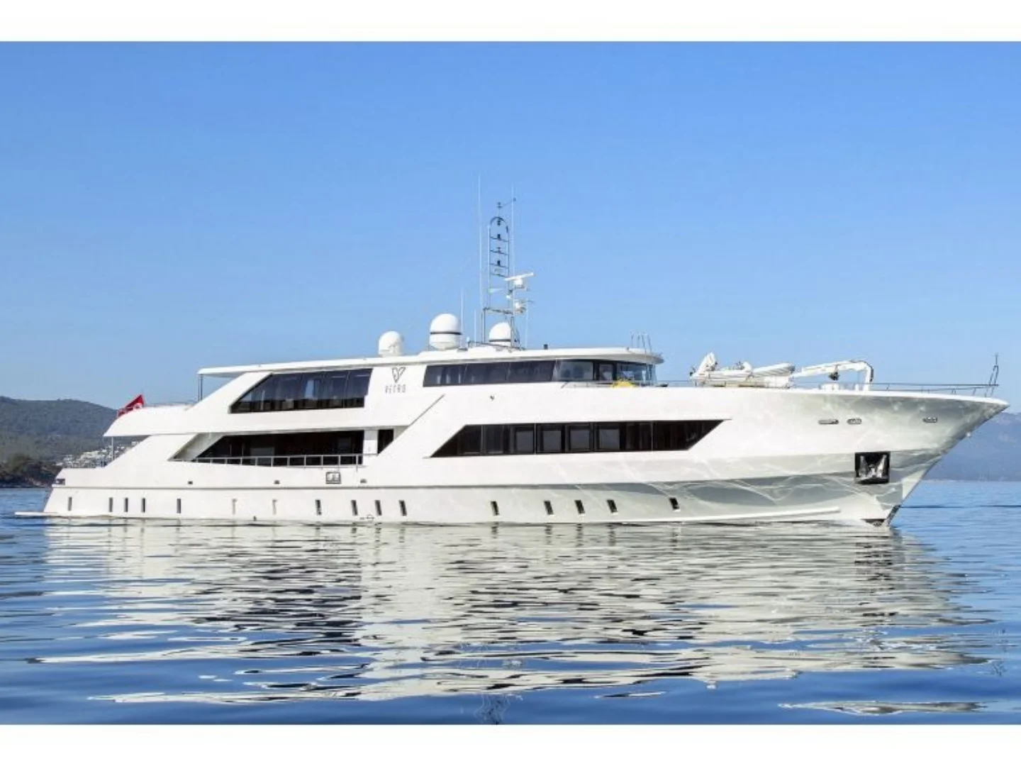 VETRO | Lurssen 164  - Photo 4