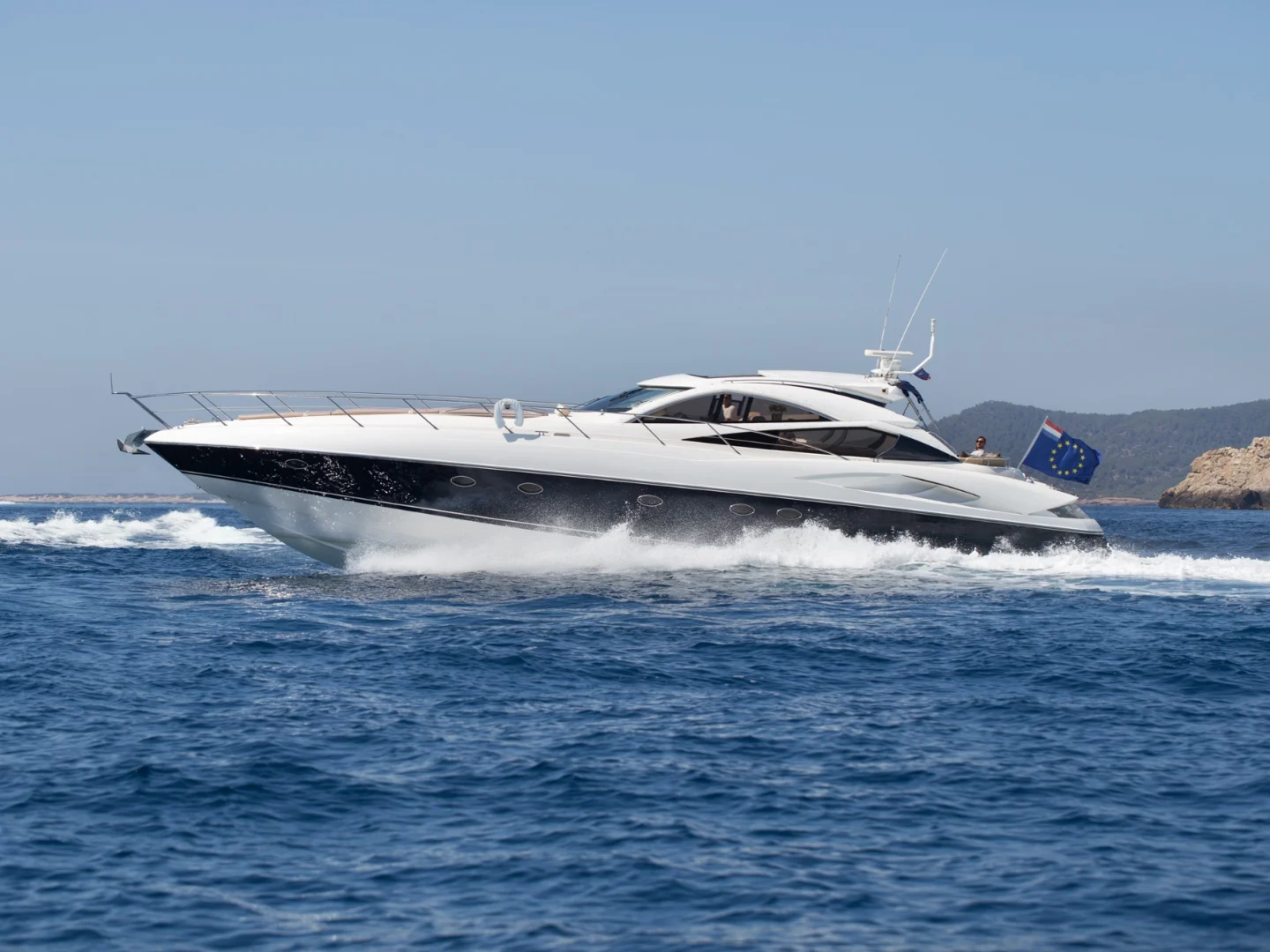TRANQUILITY III | Sunseeker 68 - Photo 3