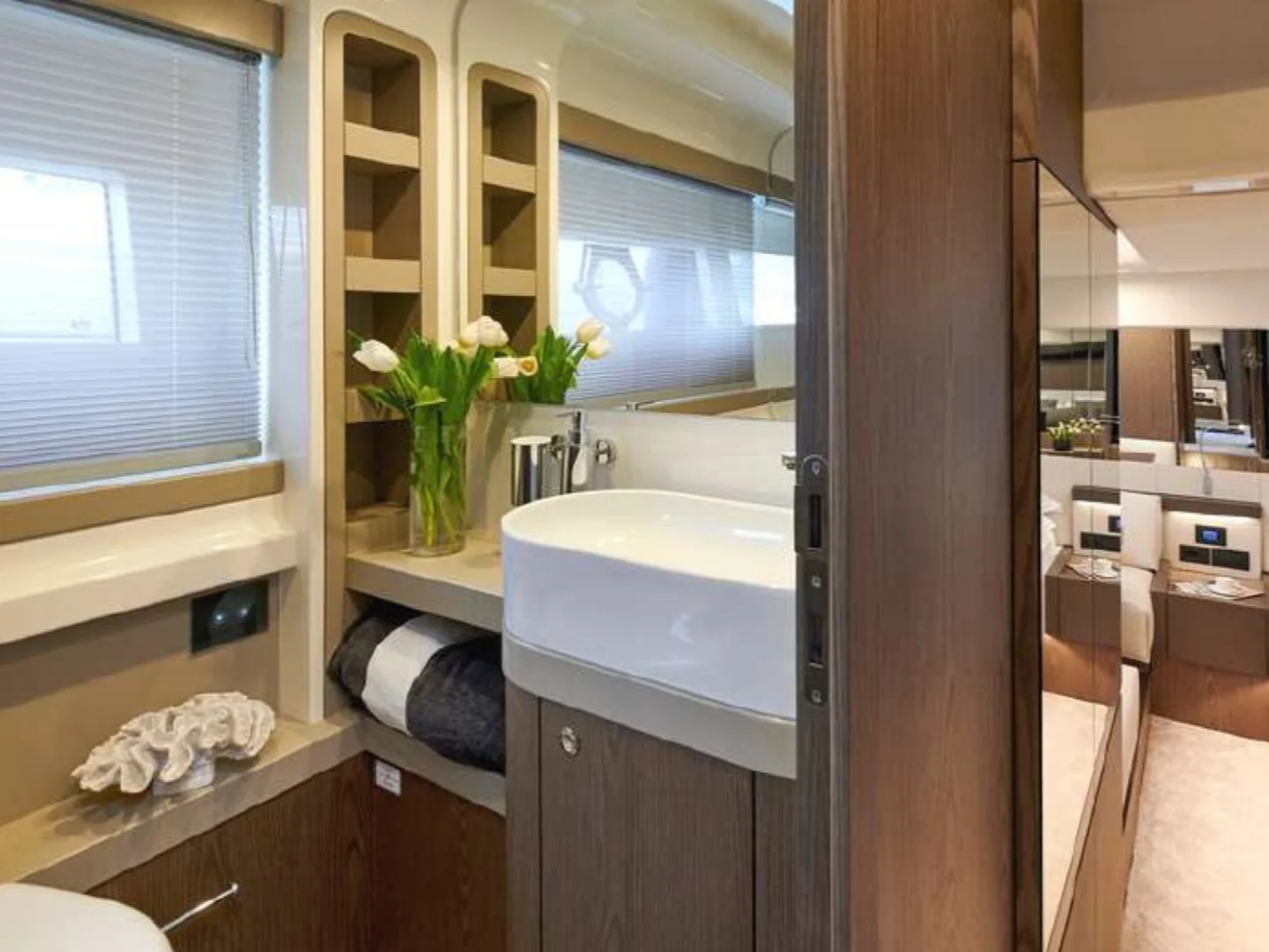 EL PETAS | Ferretti 550  - Photo 15