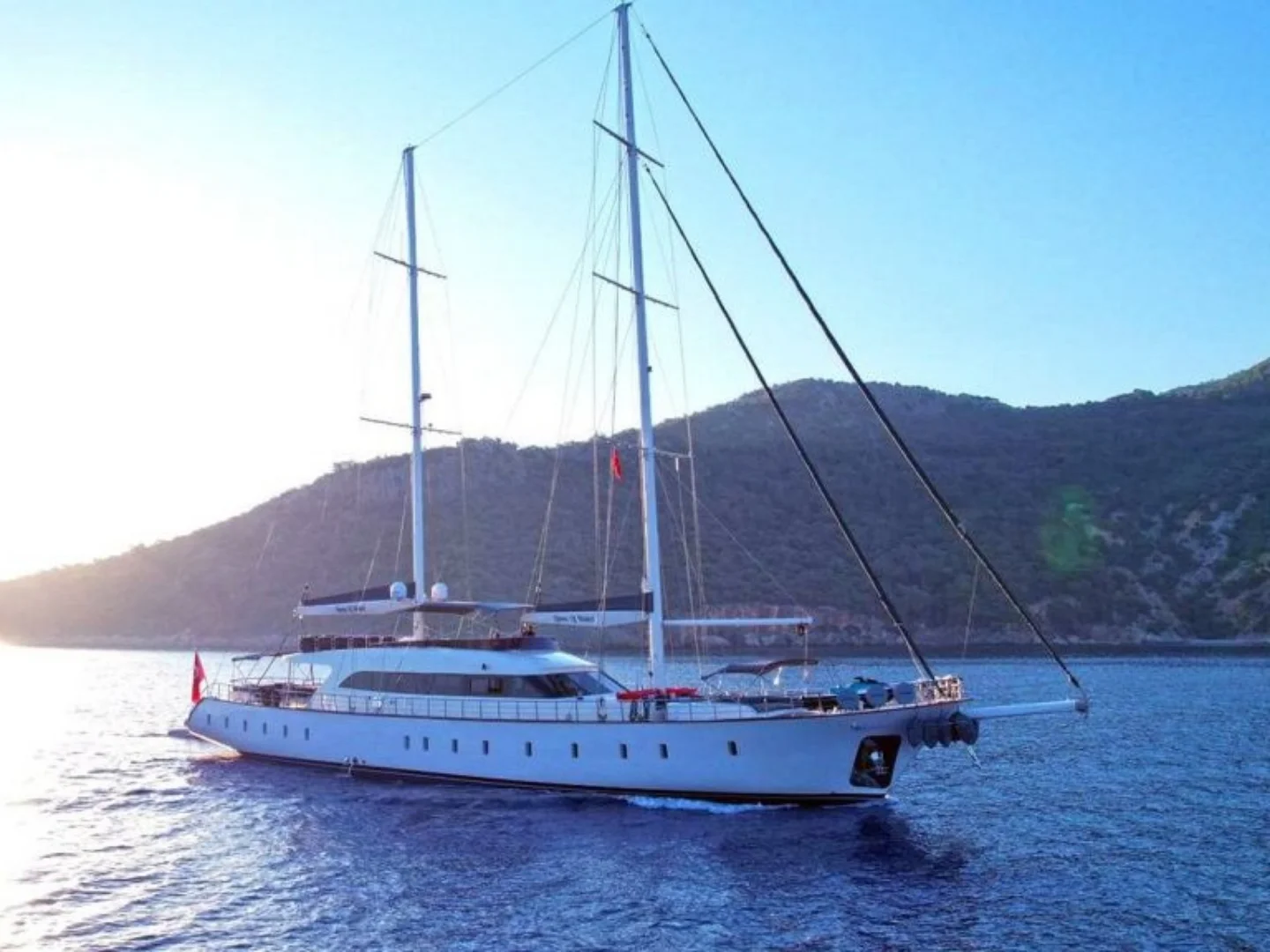 QUEEN OF MAKRI | Ketch Rig  - Photo 2