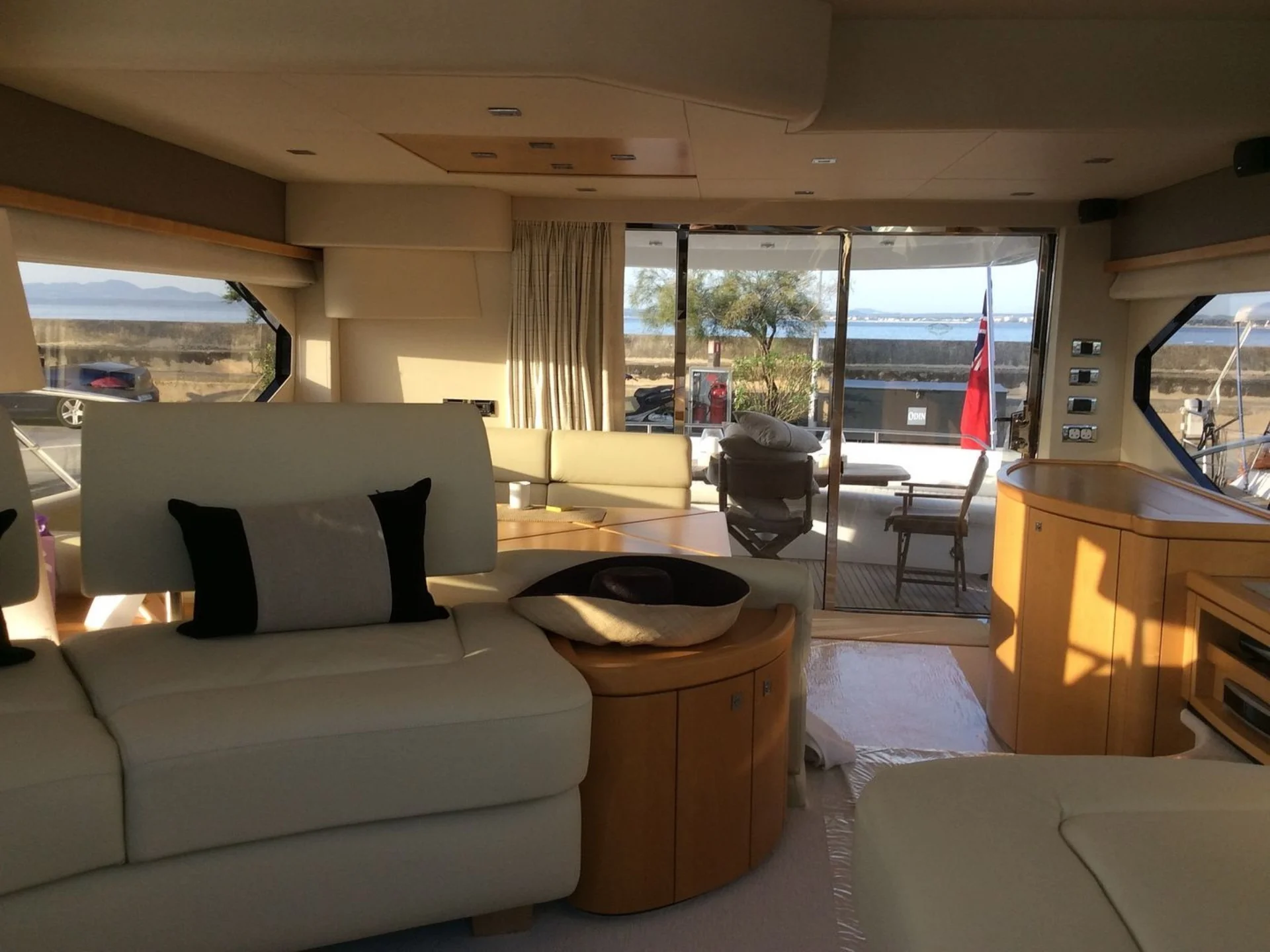 Sunseeker Manhattan 60 2008 For Sale - Photo 5