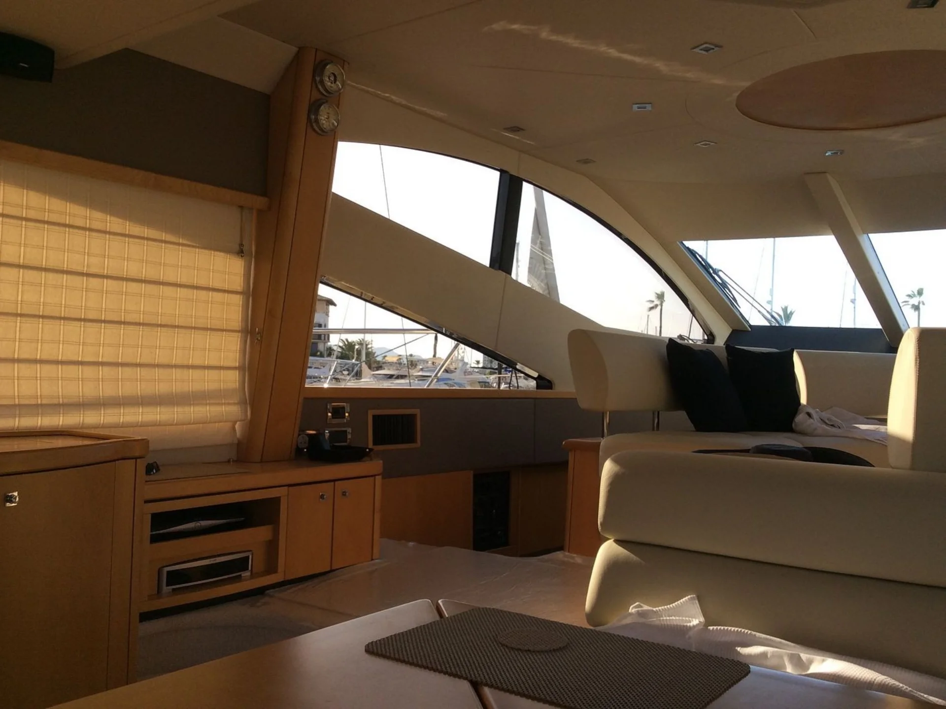Sunseeker Manhattan 60 2008 For Sale - Photo 7