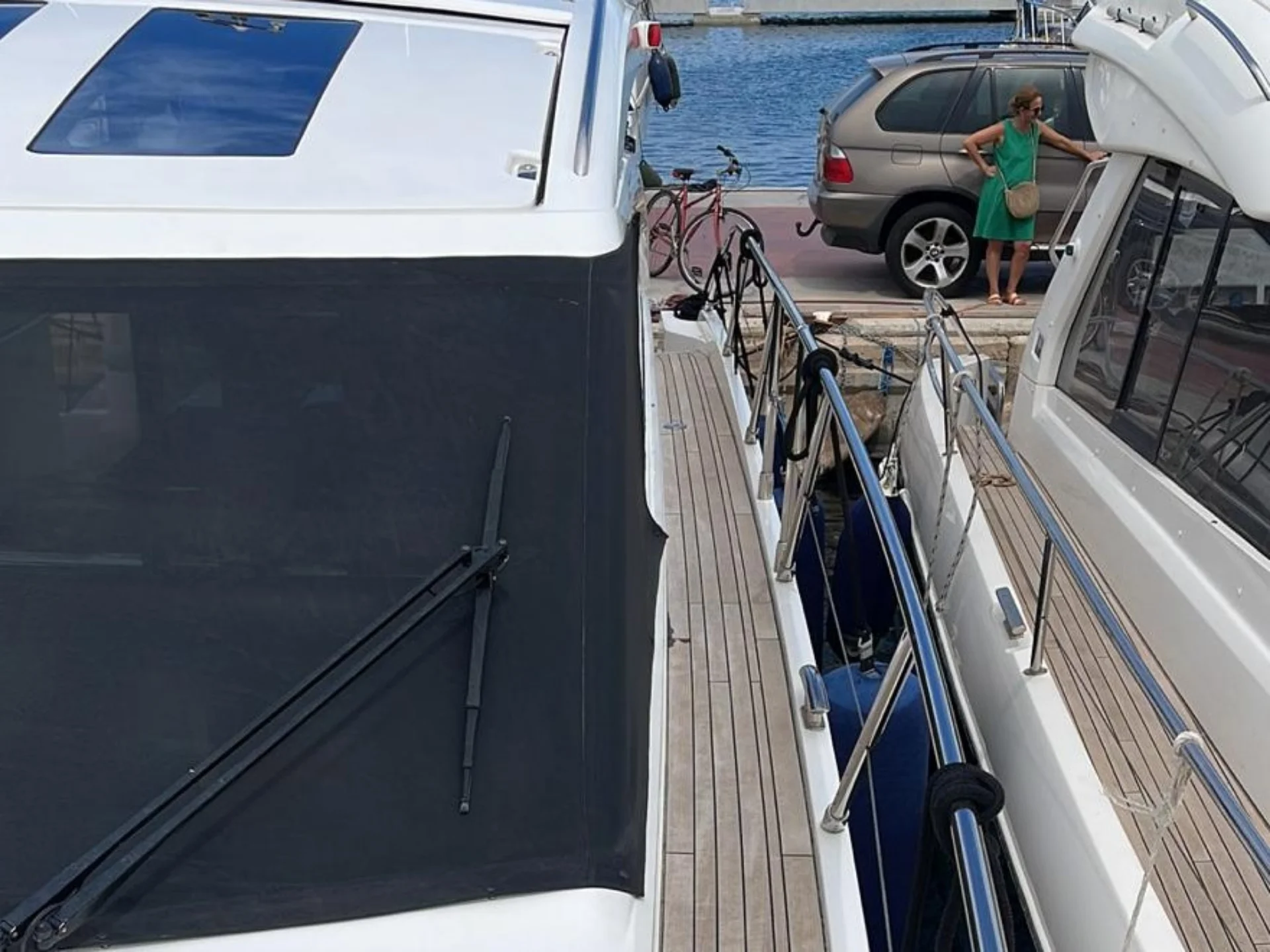 Princess V52 of 2011 for sale Refit 2018 - Photo 4
