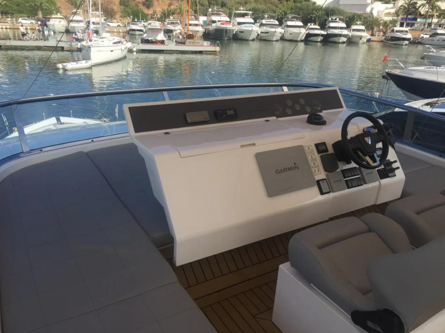 Fairline Squadron 60 2015 - Photo 14