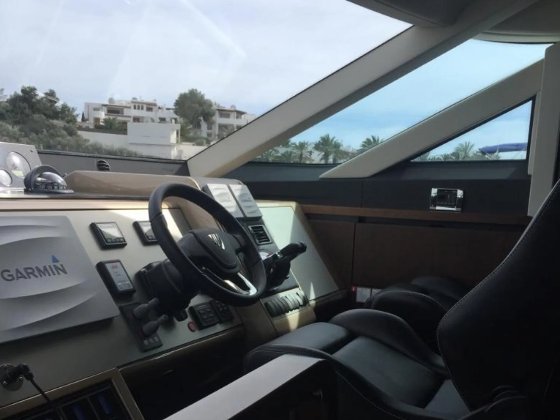 Fairline Squadron 60 2015 - Photo 4