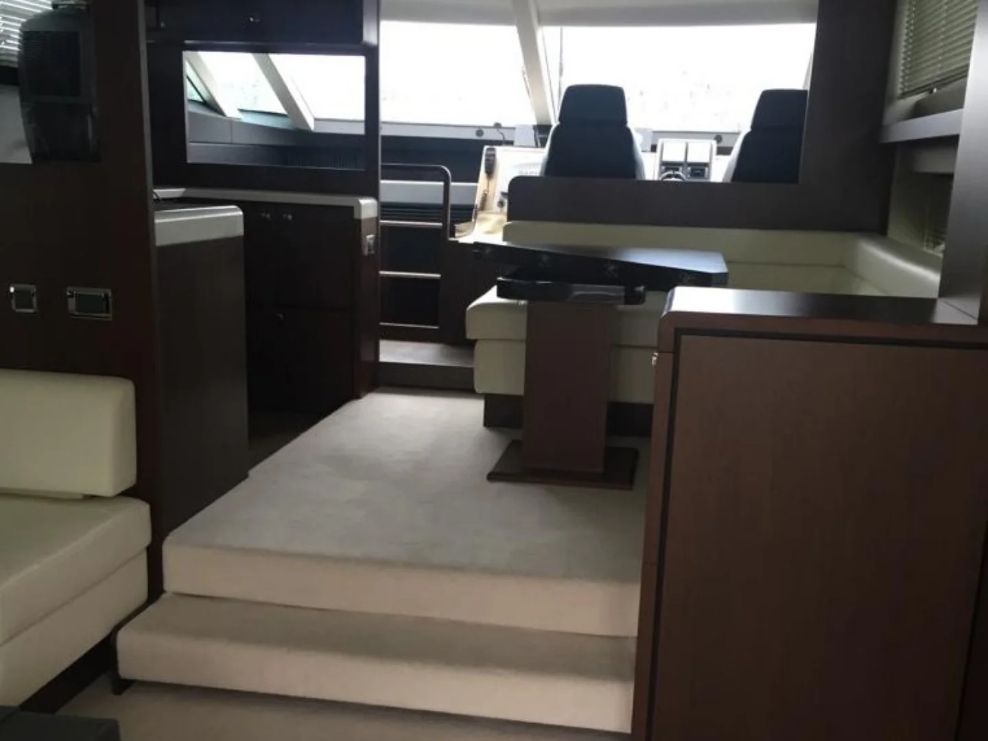 Fairline Squadron 60 2015 - Photo 12