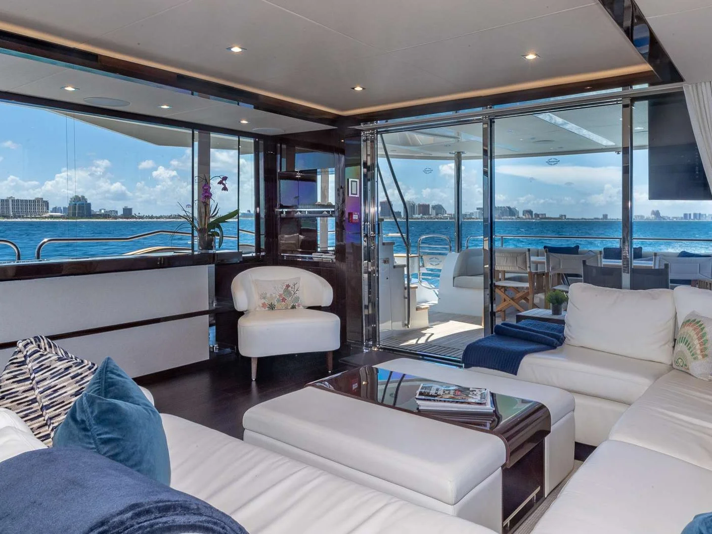 MIRRACLE | Sunseeker 95 - Photo 10