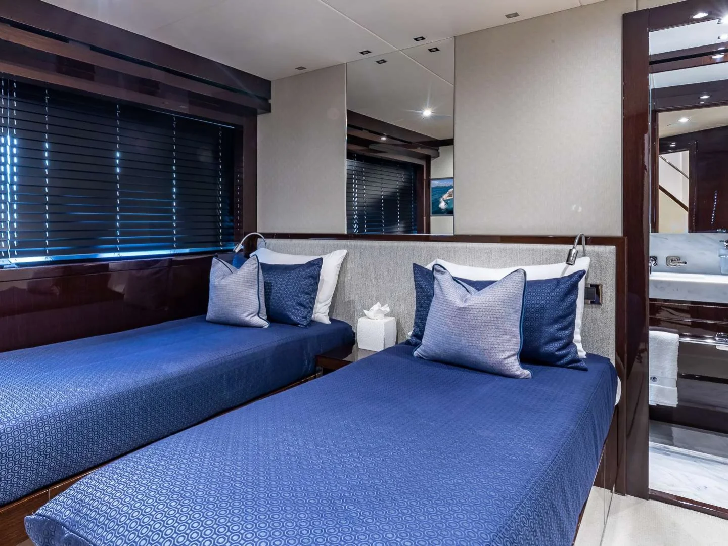 MIRRACLE | Sunseeker 95 - Photo 19