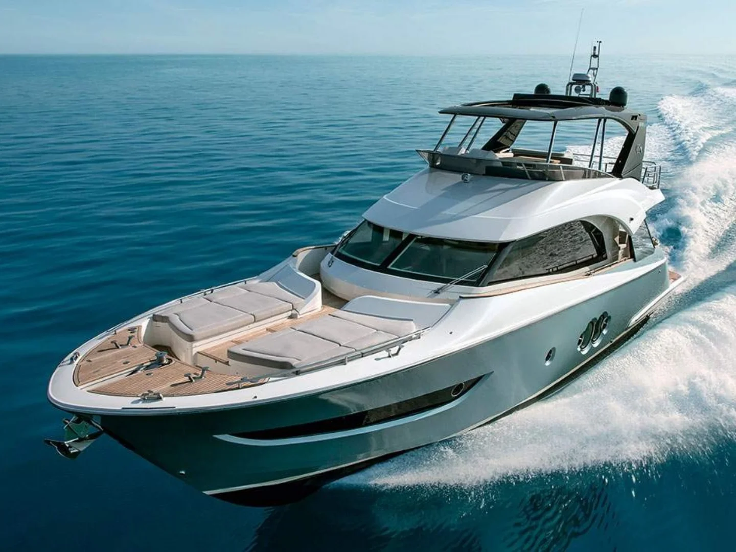 2020 Monte Carlo Yachts MCY 66 - Photo 7