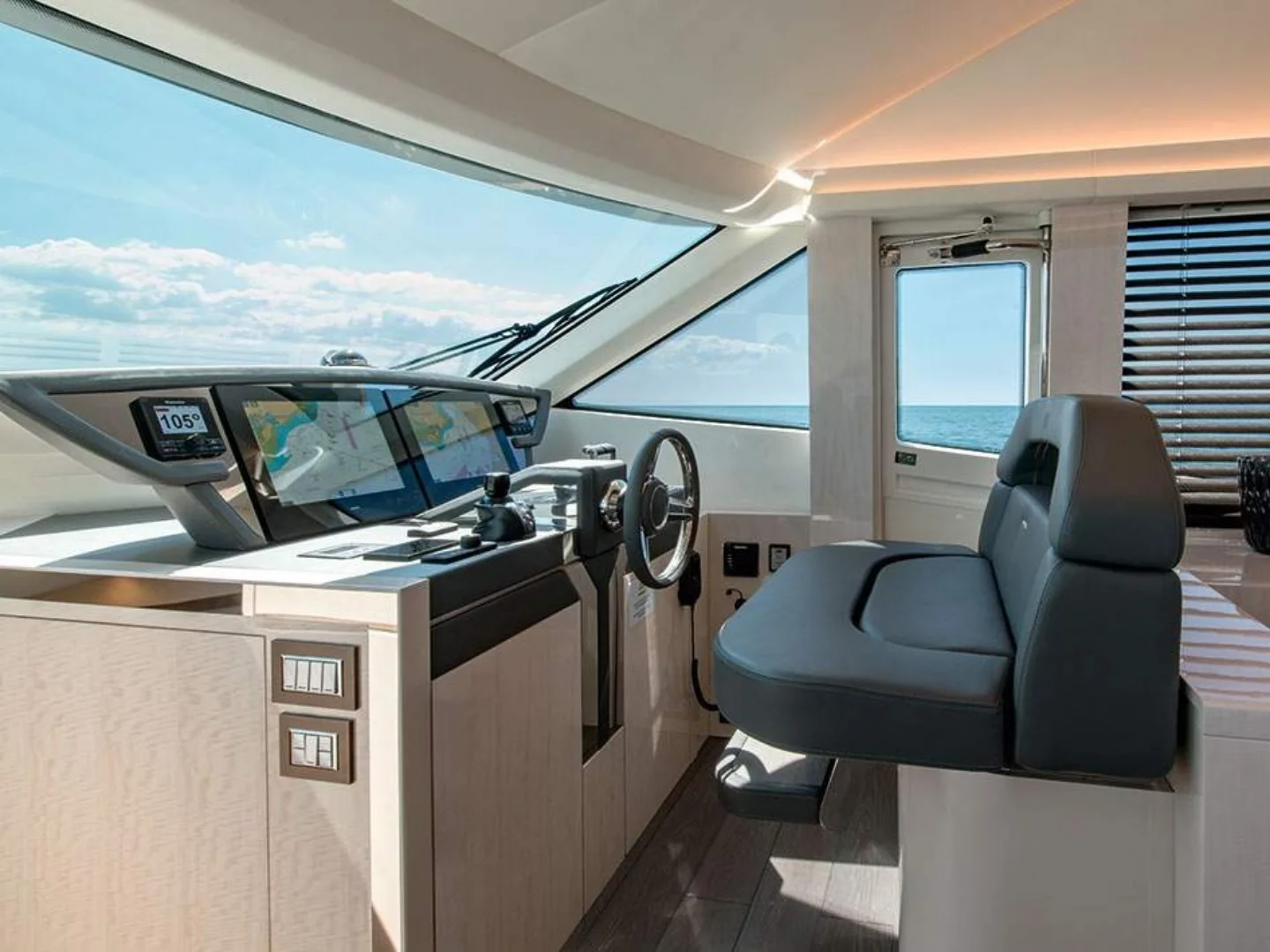 2020 Monte Carlo Yachts MCY 66 - Photo 19
