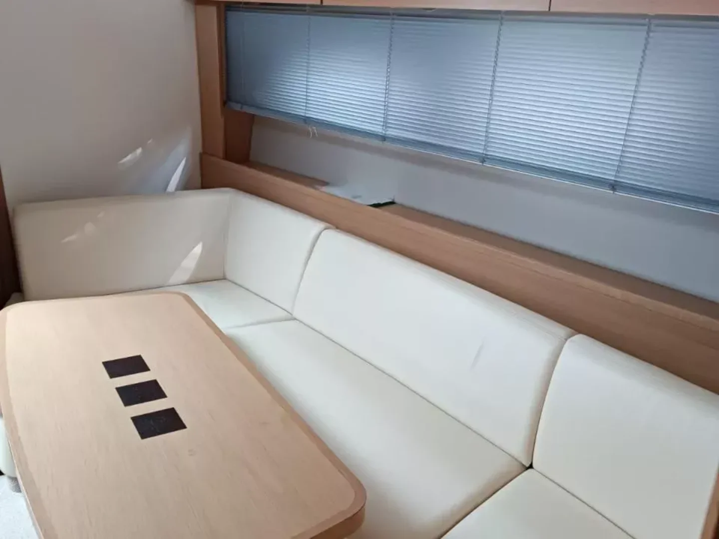 2011 Princess 43  - Photo 15