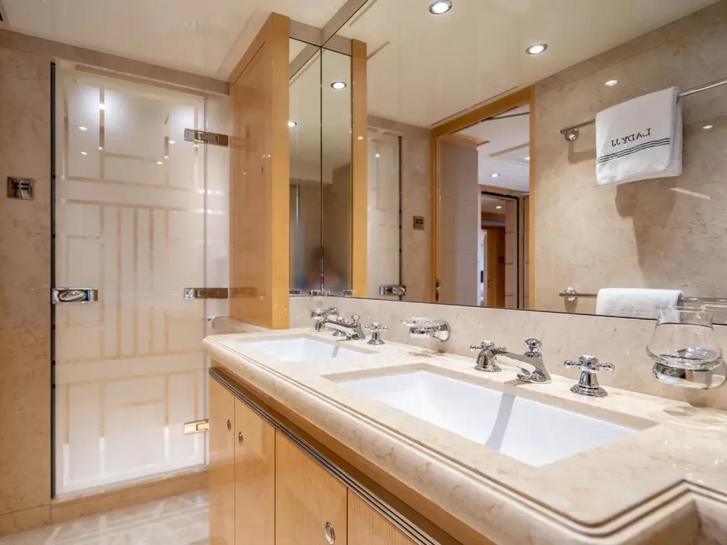 SOUTH | Heesen 180 - Photo 30