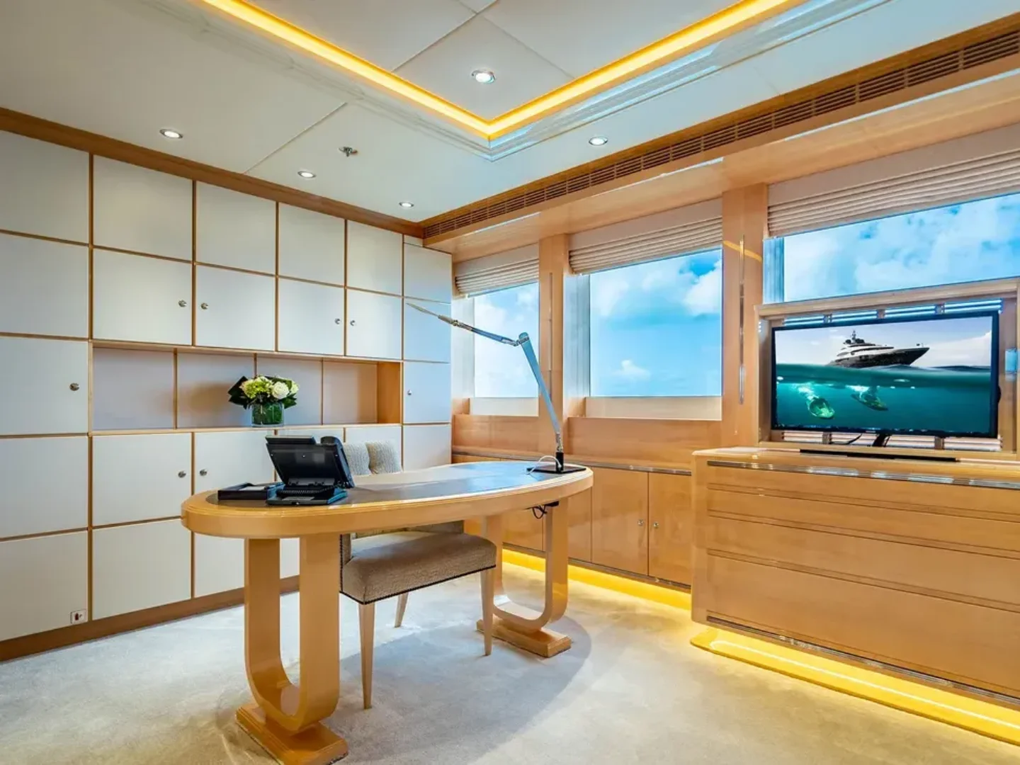 SOUTH | Heesen 180 - Photo 20