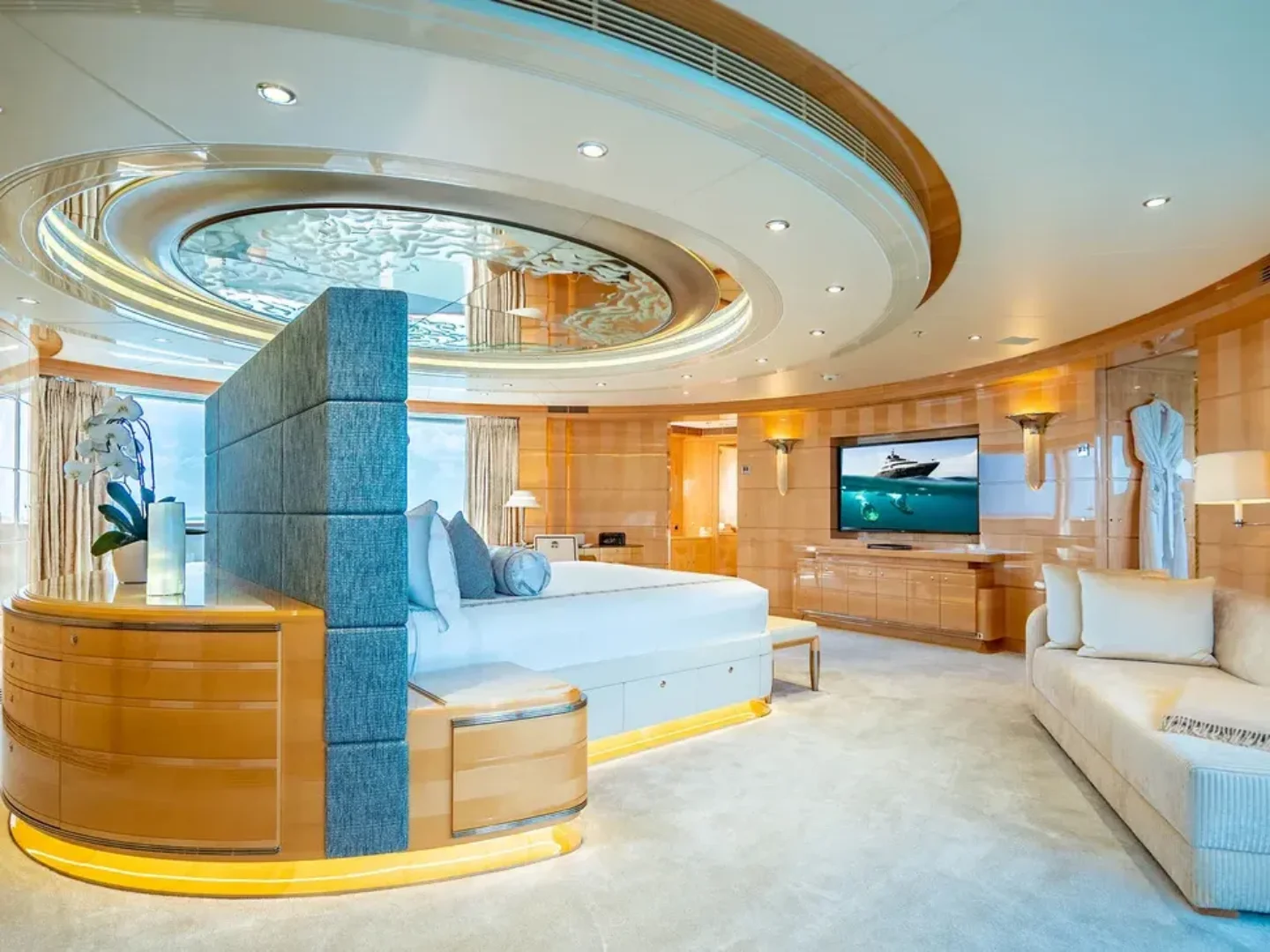 SOUTH | Heesen 180 - Photo 21