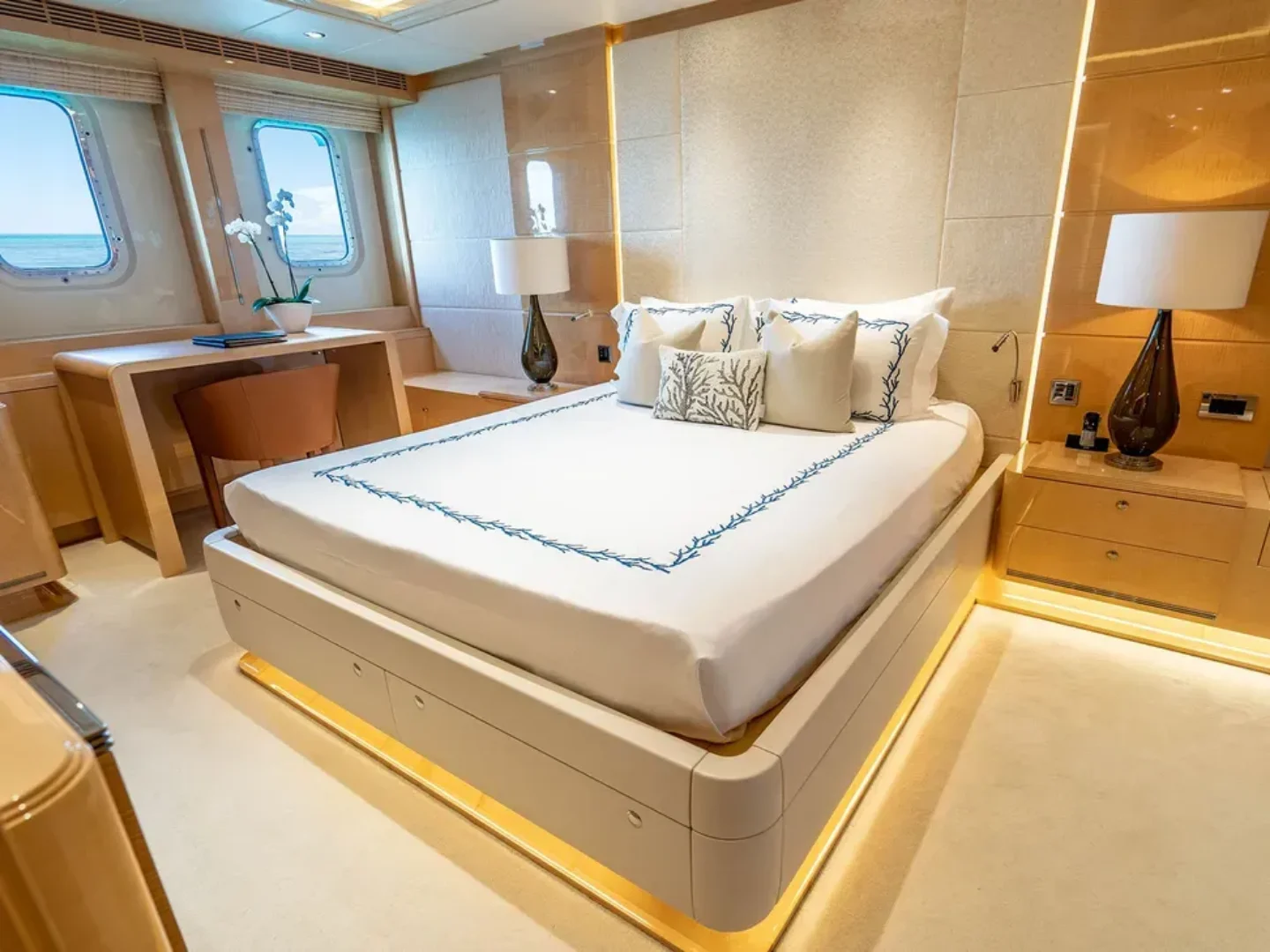 SOUTH | Heesen 180 - Photo 26