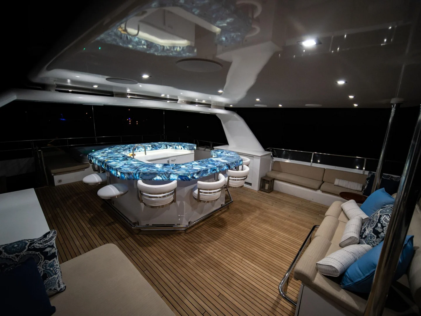 SEA AXIS | Heesen 125 - Photo 10
