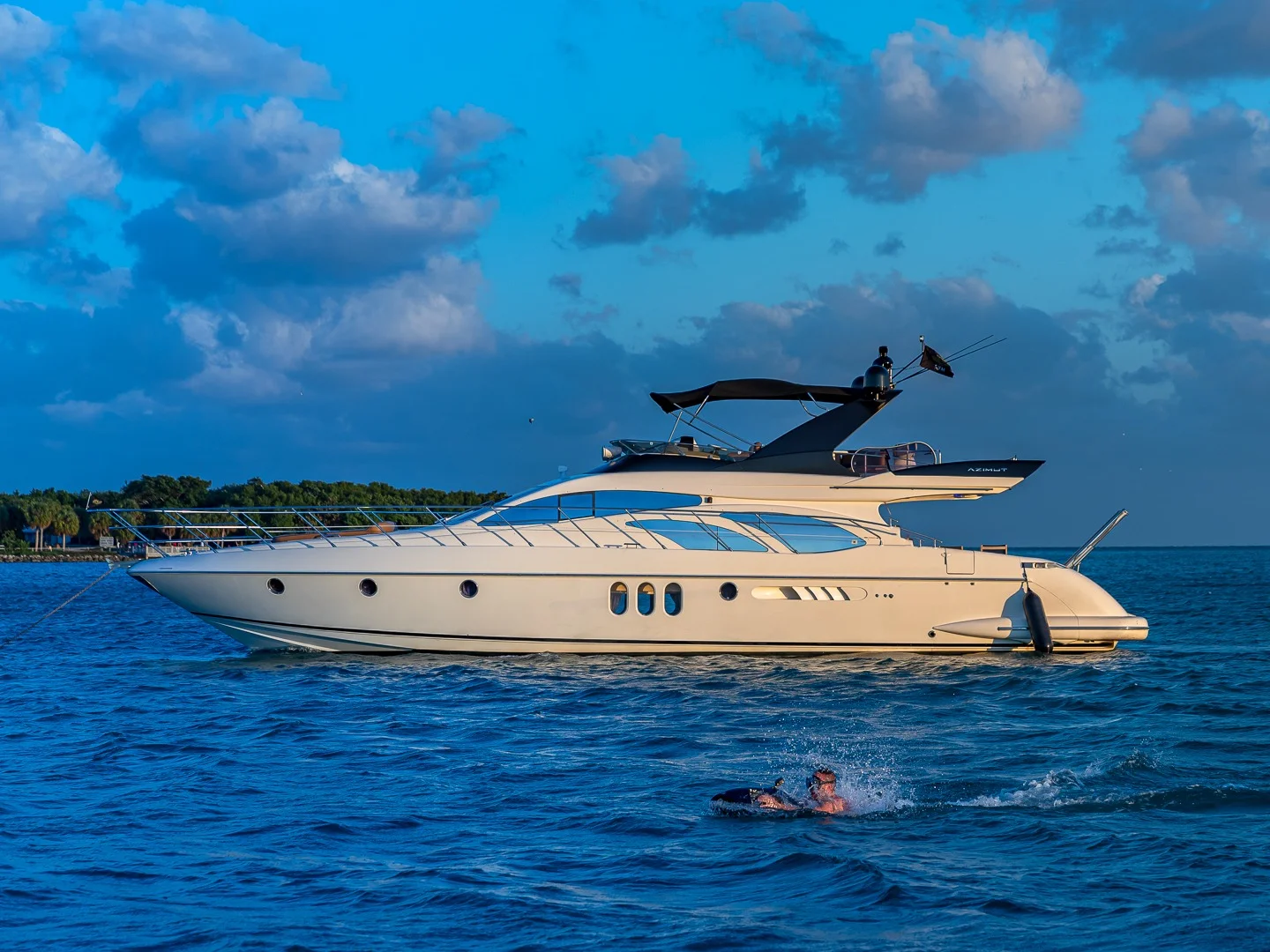 PRICELESS | Azimut 62 - Photo 3