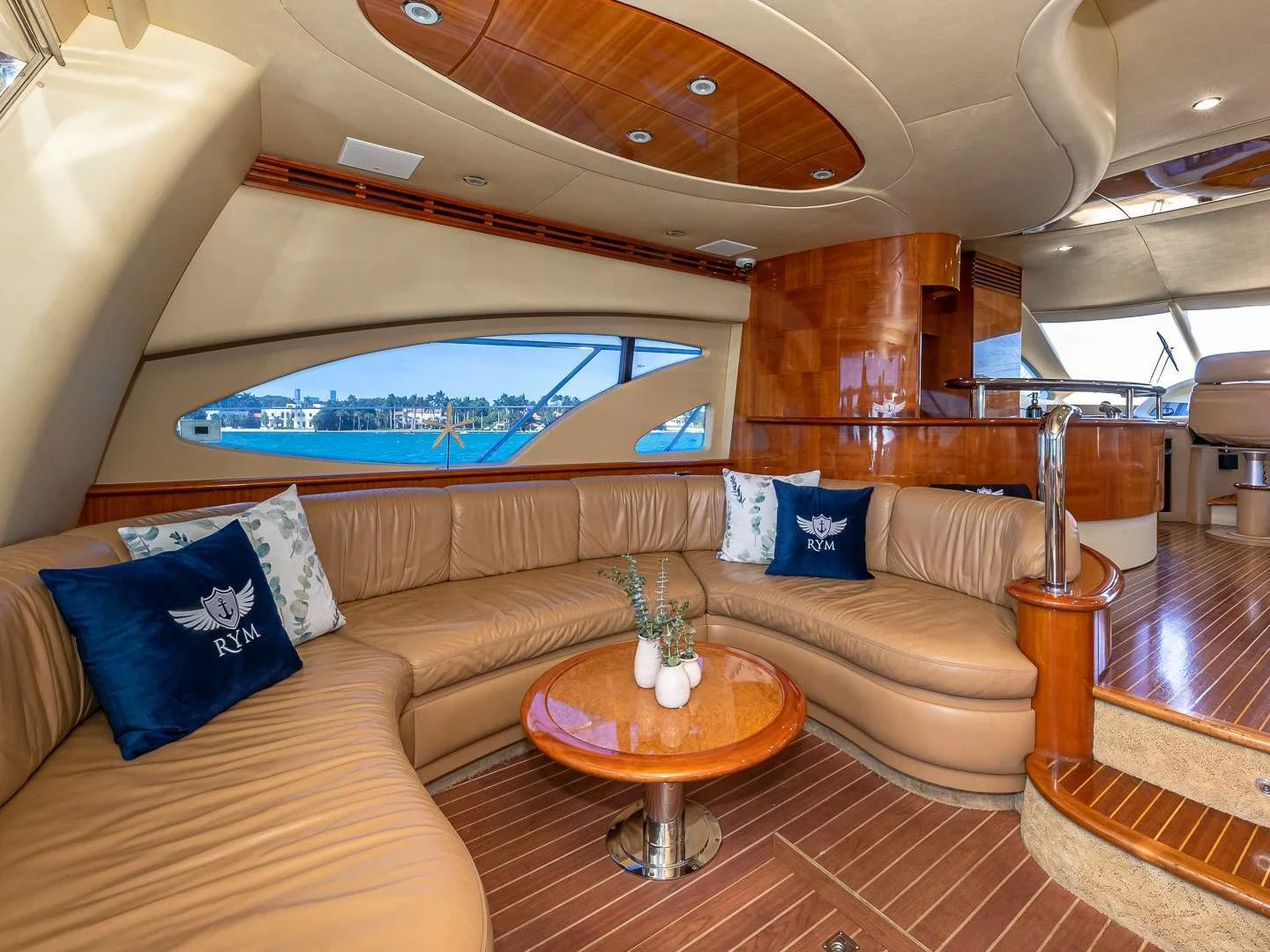 PRICELESS | Azimut 62 - Photo 12