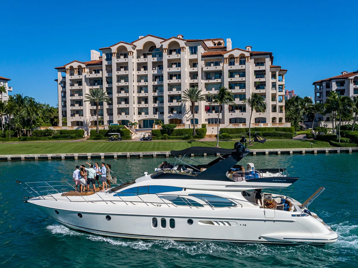PRICELESS | Azimut 62 - Photo 23