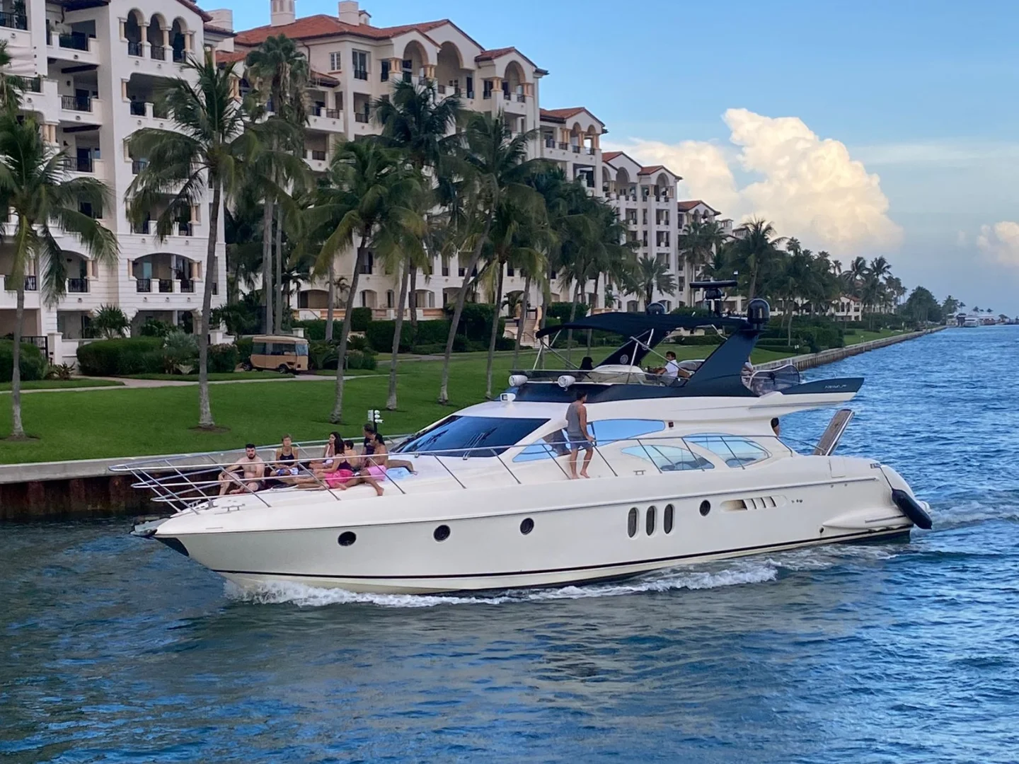 PRICELESS | Azimut 62 - Photo 2