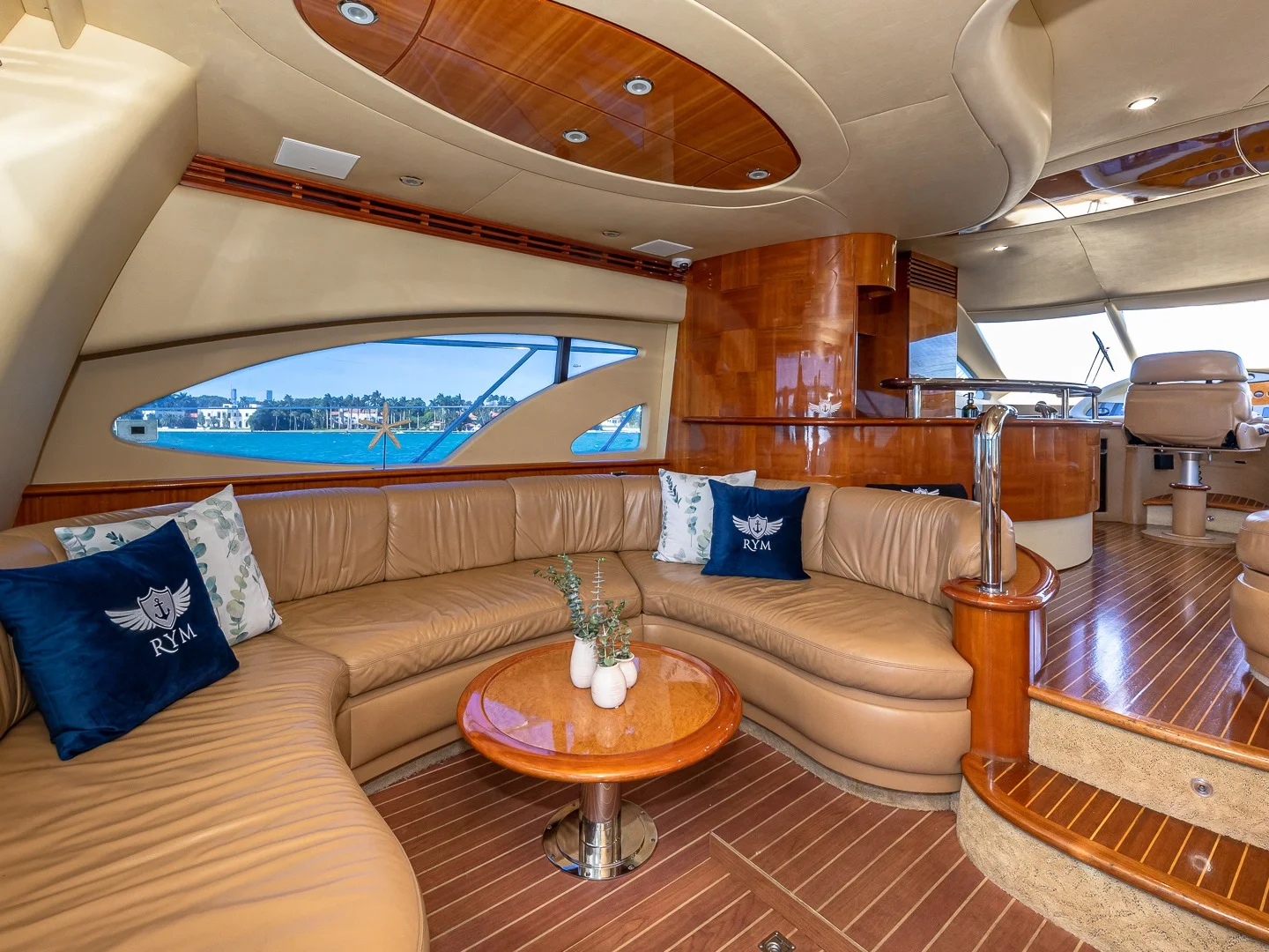 PRICELESS | Azimut 62 - Photo 42