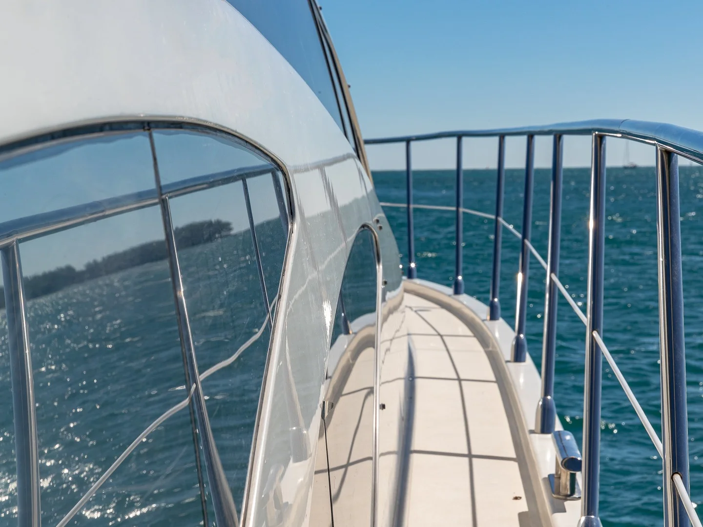 PRICELESS | Azimut 62 - Photo 32