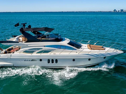 MY Priceless | Azimut 62 | Yacht Charter Miami