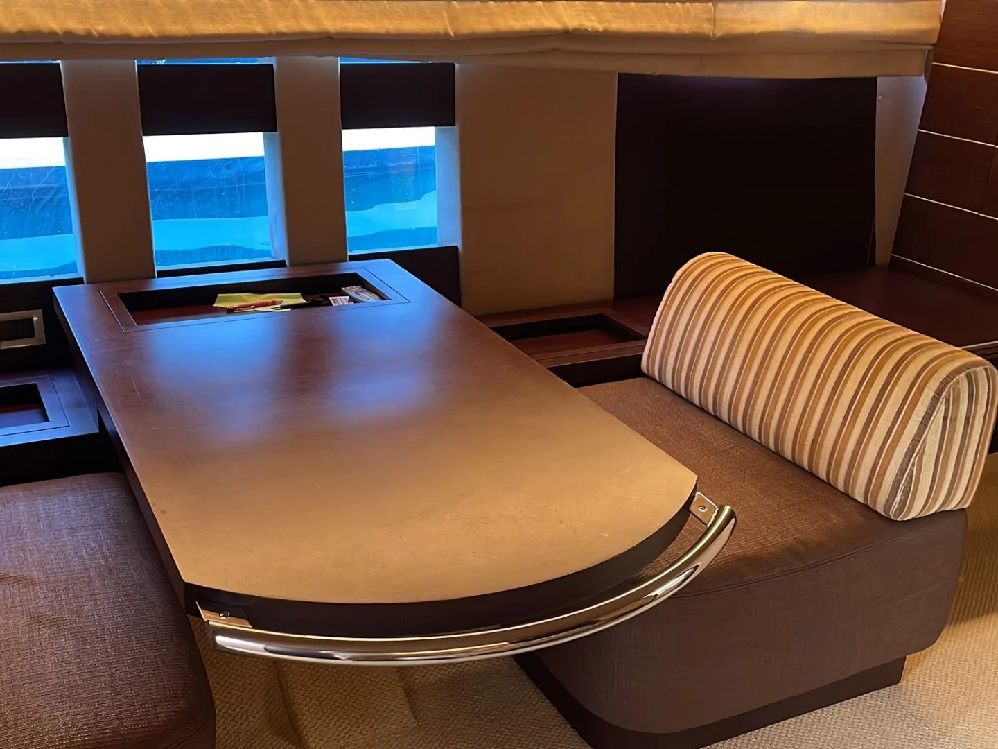 Azimut 68 S of 2007 for Sale - Photo 19