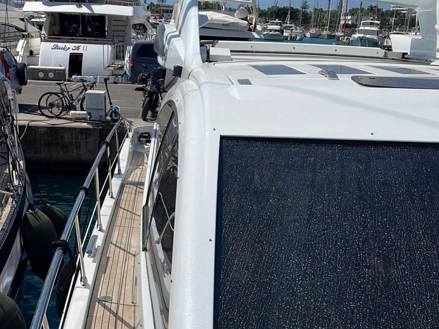 Azimut 68 S of 2007 for Sale - Photo 45