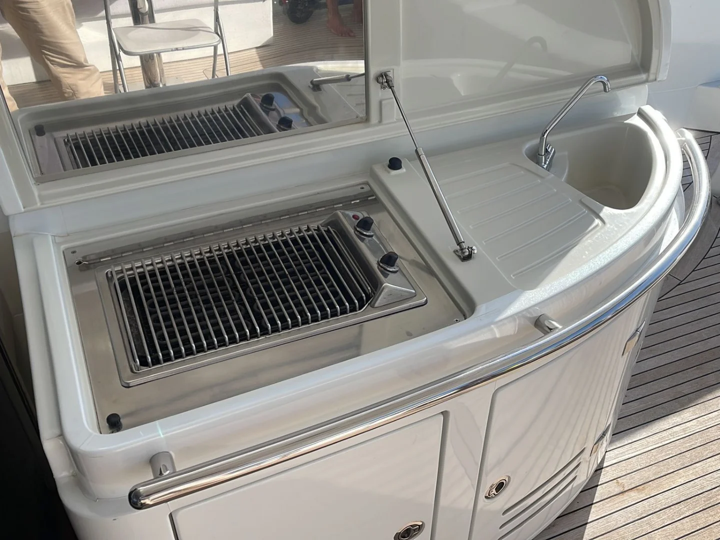 Azimut 68 S of 2007 for Sale - Photo 13