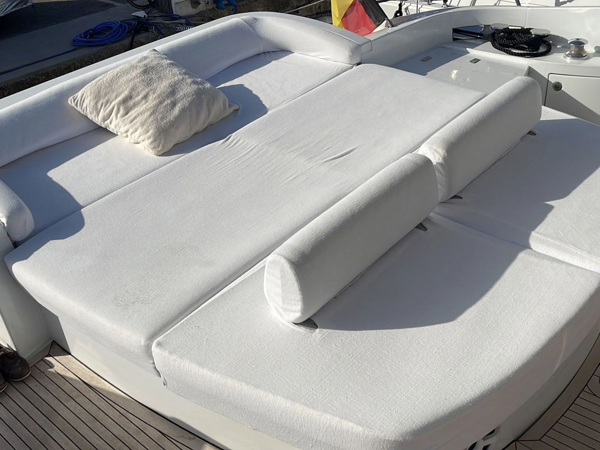 Azimut 68 S of 2007 for Sale - Photo 2