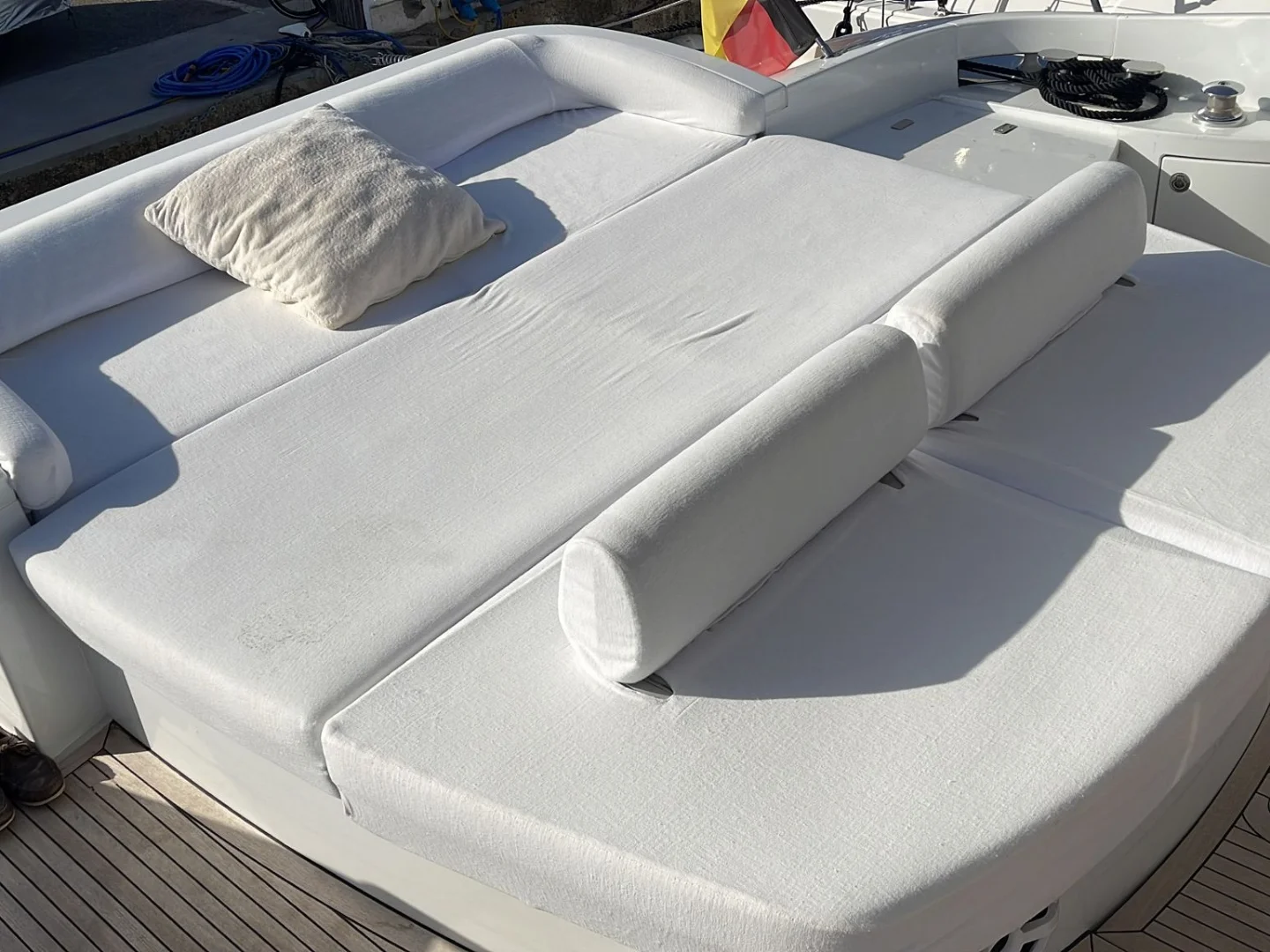 Azimut 68 S of 2007 for Sale - Photo 2