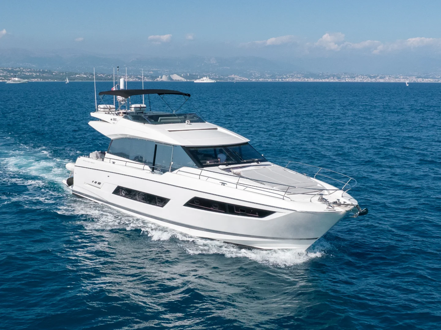 APOLLONIA | Prestige 680S - Photo 2