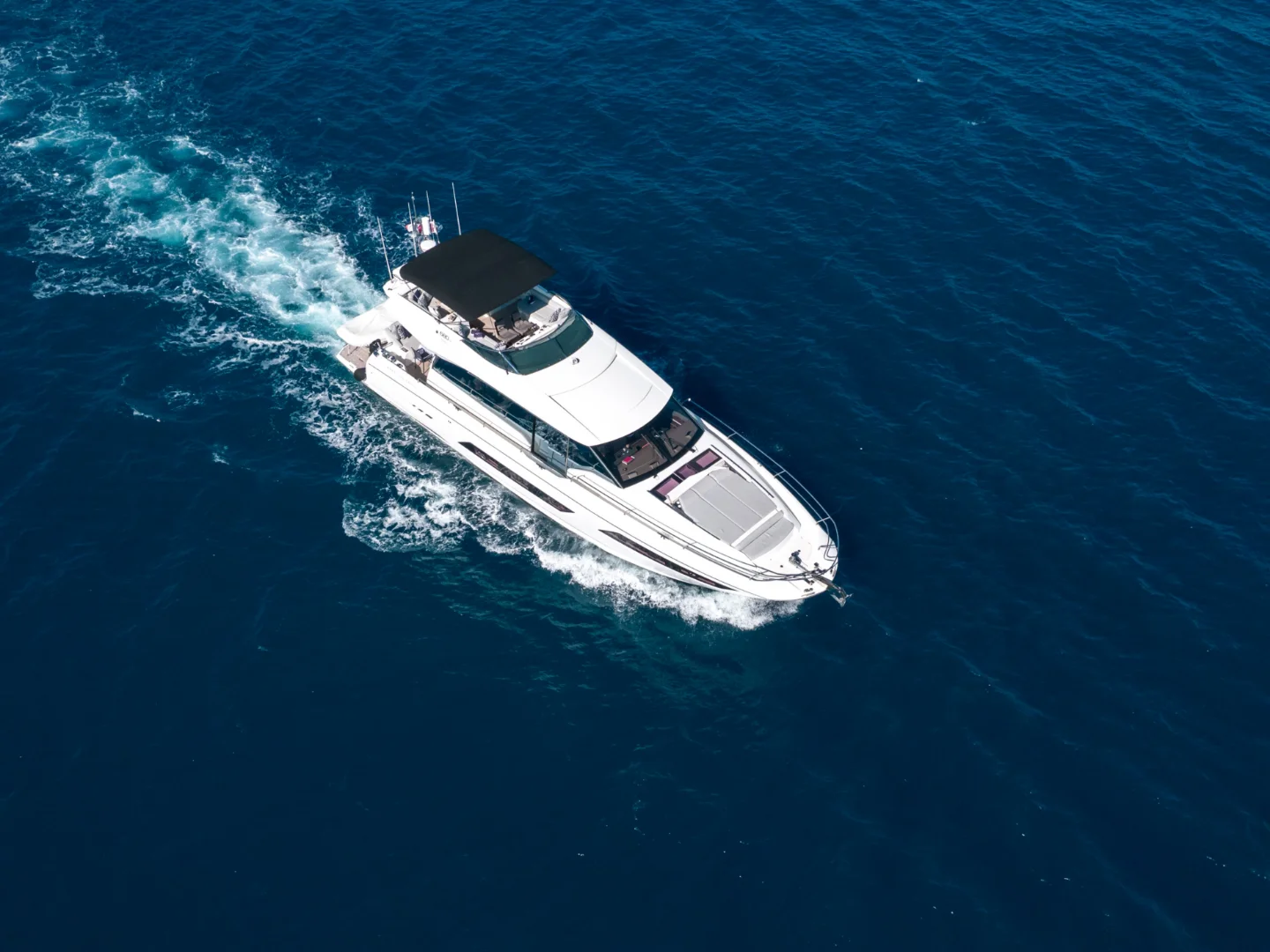 APOLLONIA | Prestige 680S - Photo 51