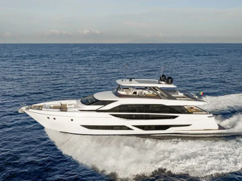 MY Vittoria | Ferretti 860 | Yacht Charter Sardinia