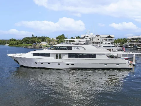 MY Eden | Westport 112 | Yacht Charter Bahamas