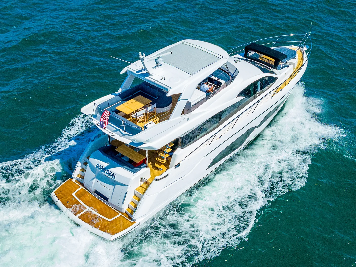 DONE DEAL | Sunseeker Manhattan 68 - Photo 12