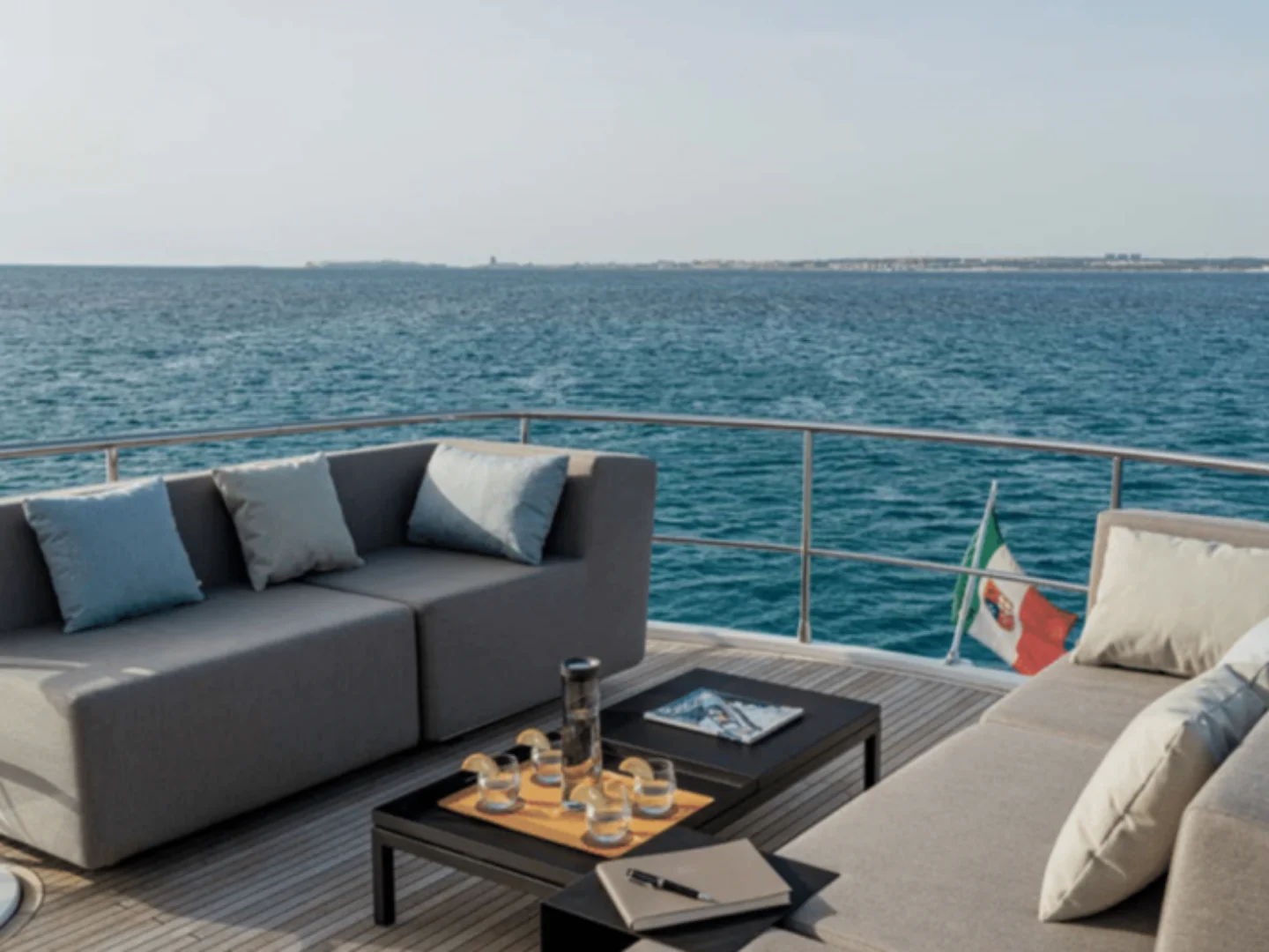 SOUL | Azimut Magellano 66  - Photo 19