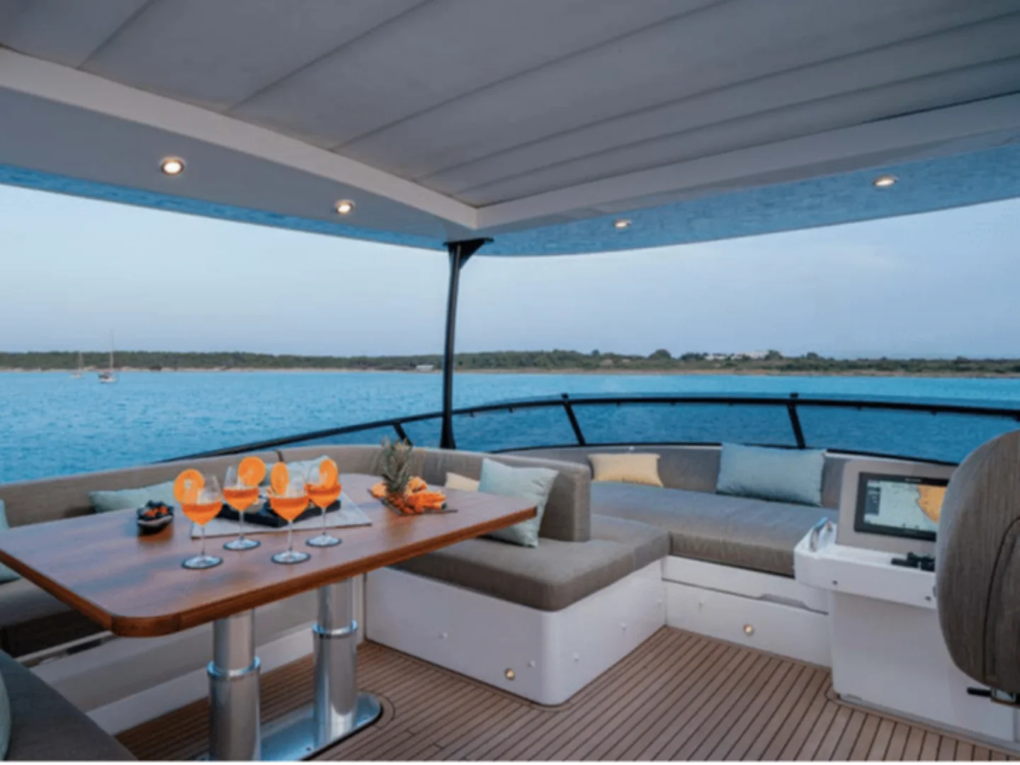 SOUL | Azimut Magellano 66  - Photo 16