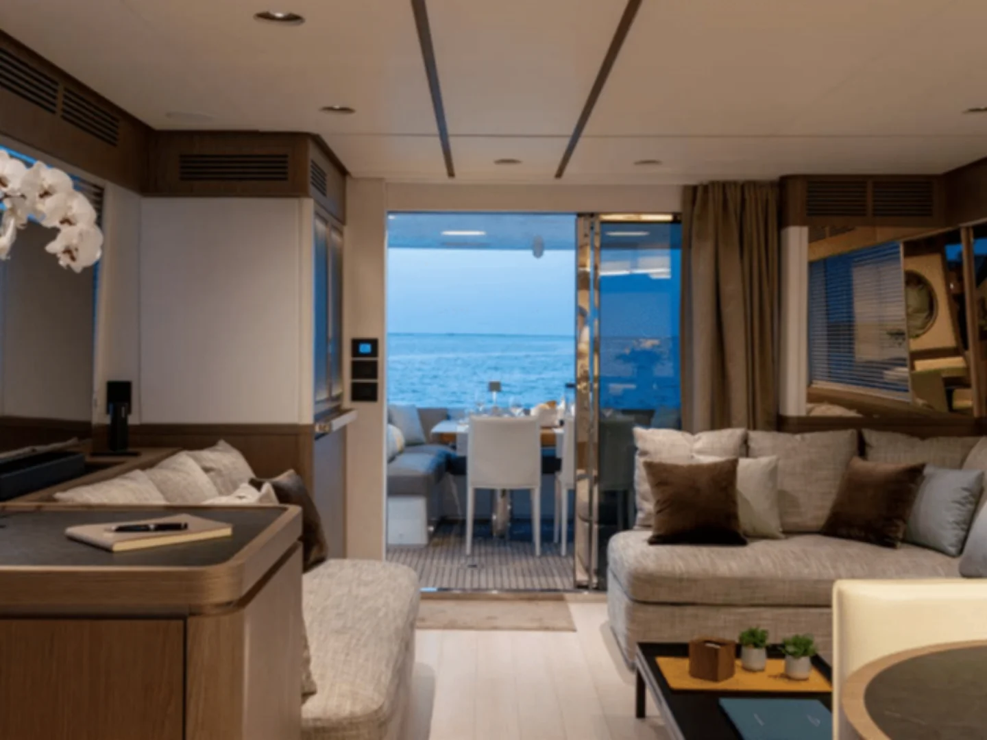 SOUL | Azimut Magellano 66  - Photo 24