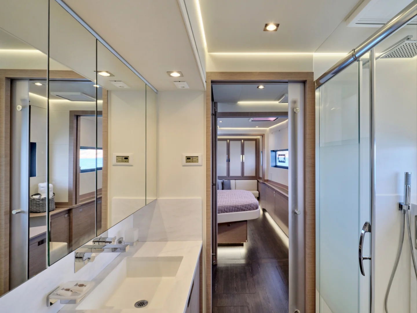 CHRISTAL MIO | Fountaine Pajot 67 - Photo 54