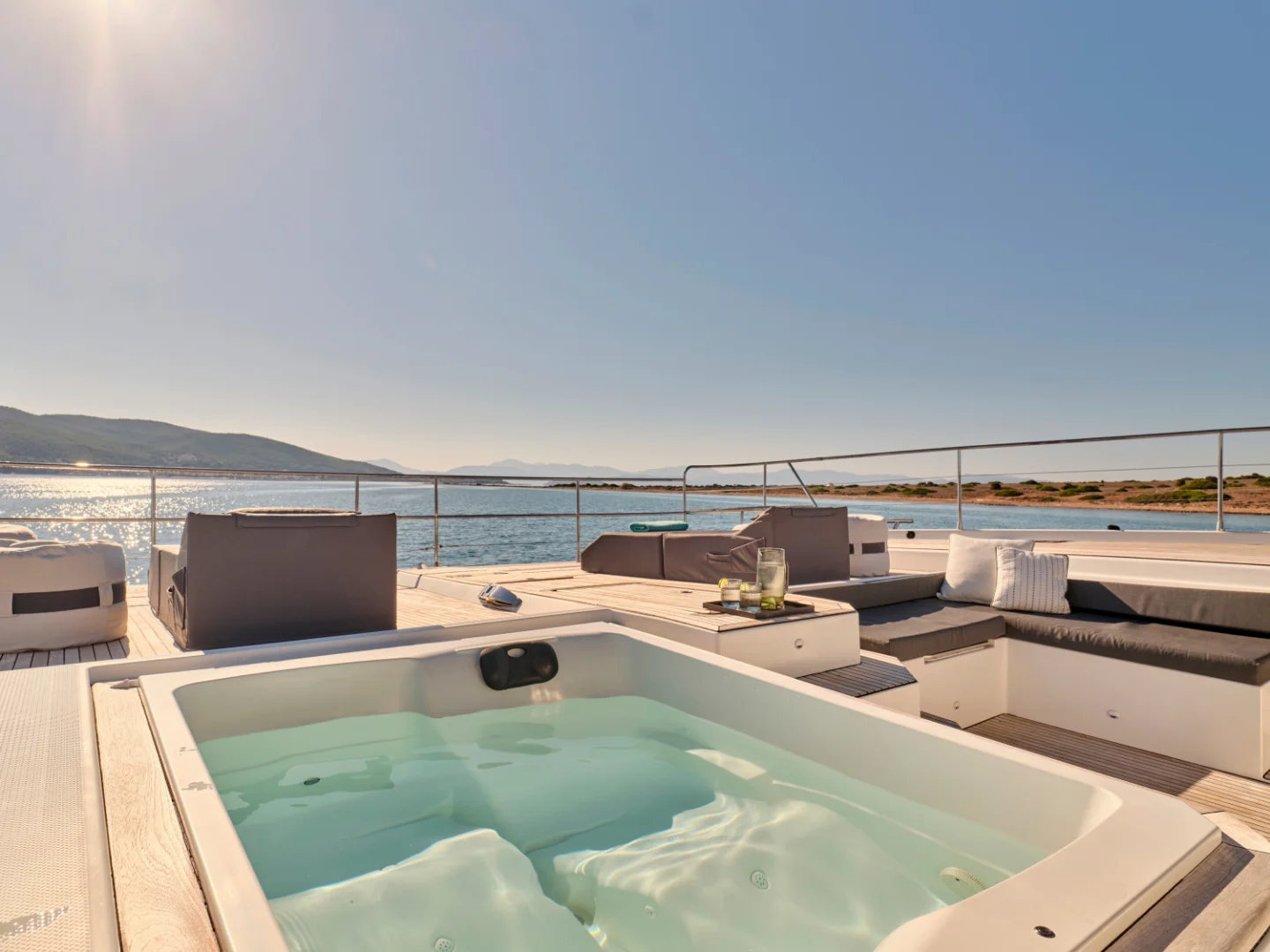 CHRISTAL MIO | Fountaine Pajot 67 - Photo 40