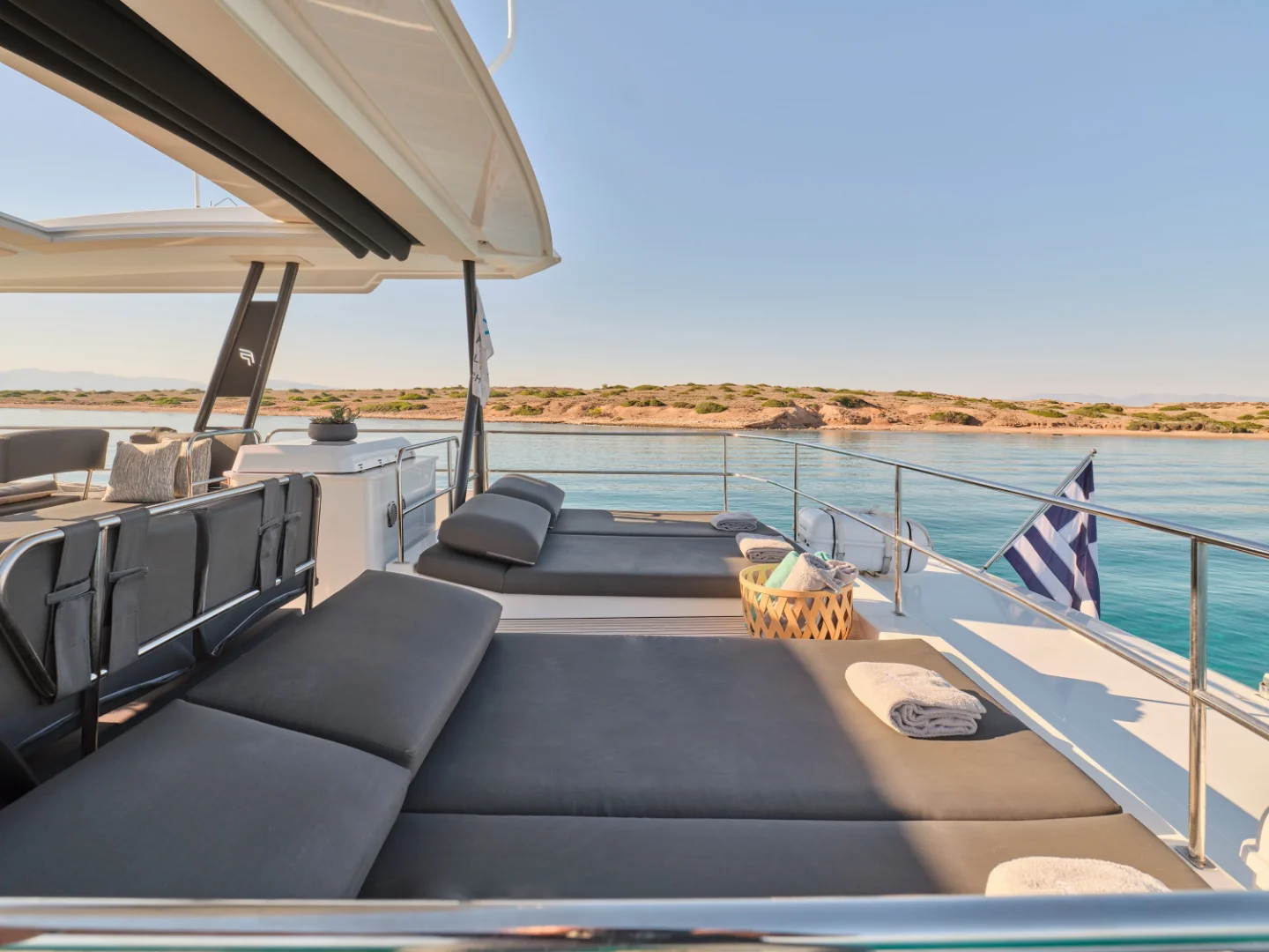 CHRISTAL MIO | Fountaine Pajot 67 - Photo 46
