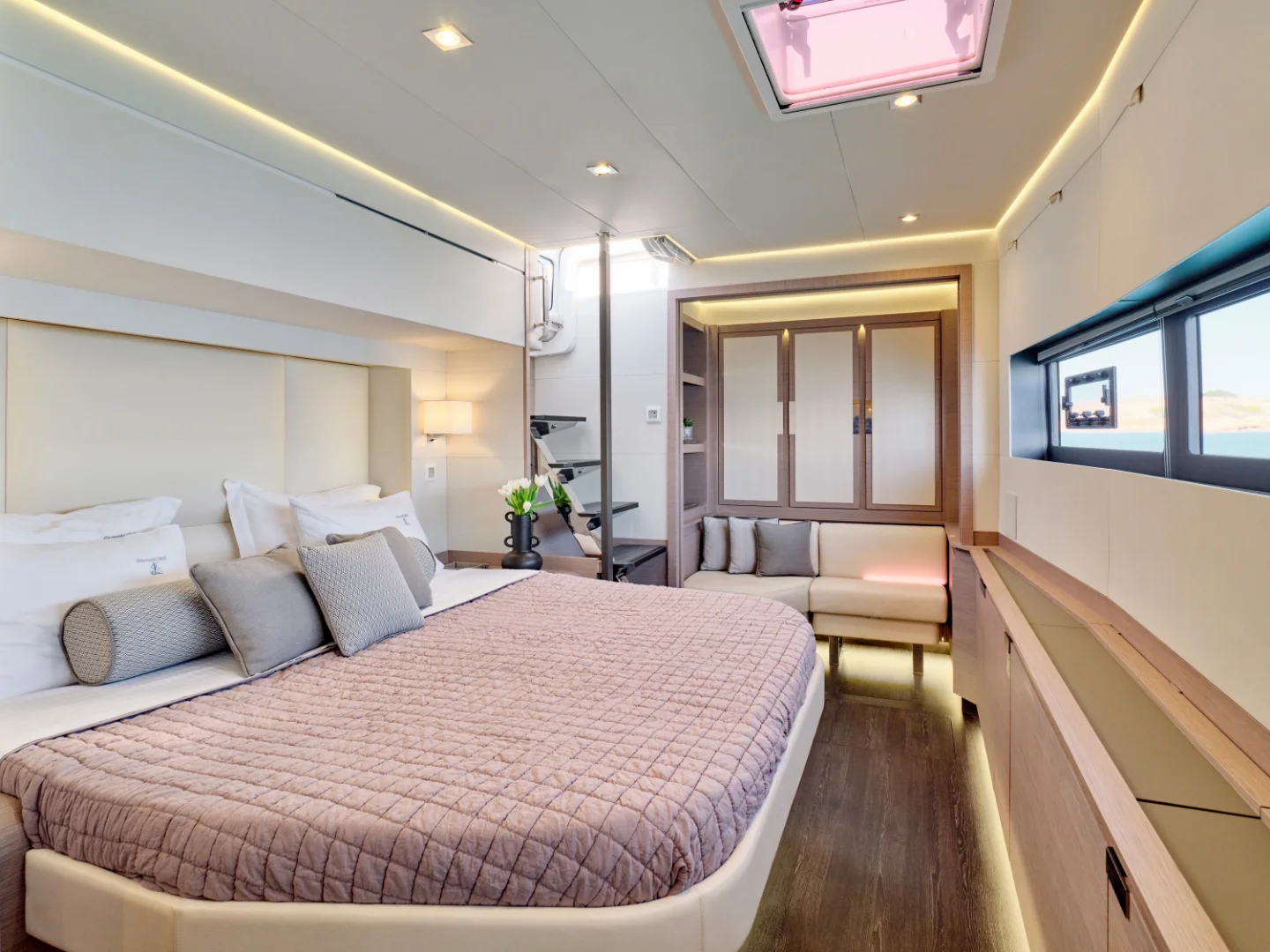 CHRISTAL MIO | Fountaine Pajot 67 - Photo 56