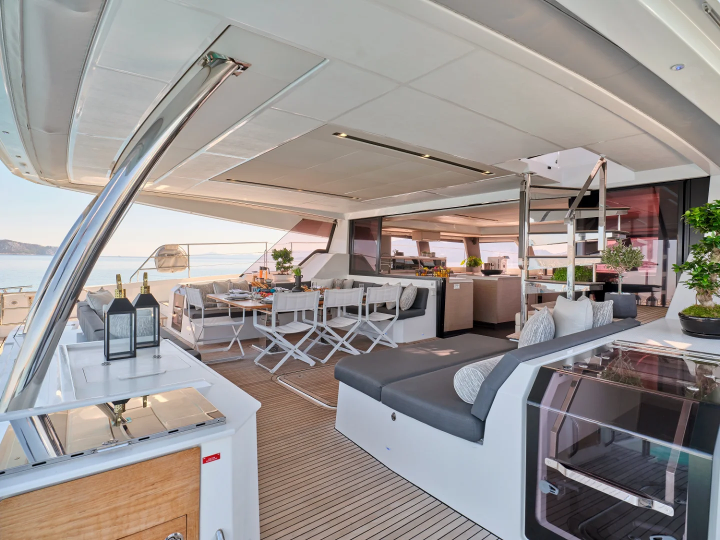 CHRISTAL MIO | Fountaine Pajot 67 - Photo 28